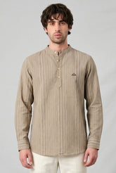 Color Hunt Men's Beige Vertical Stripe Casual Shirt