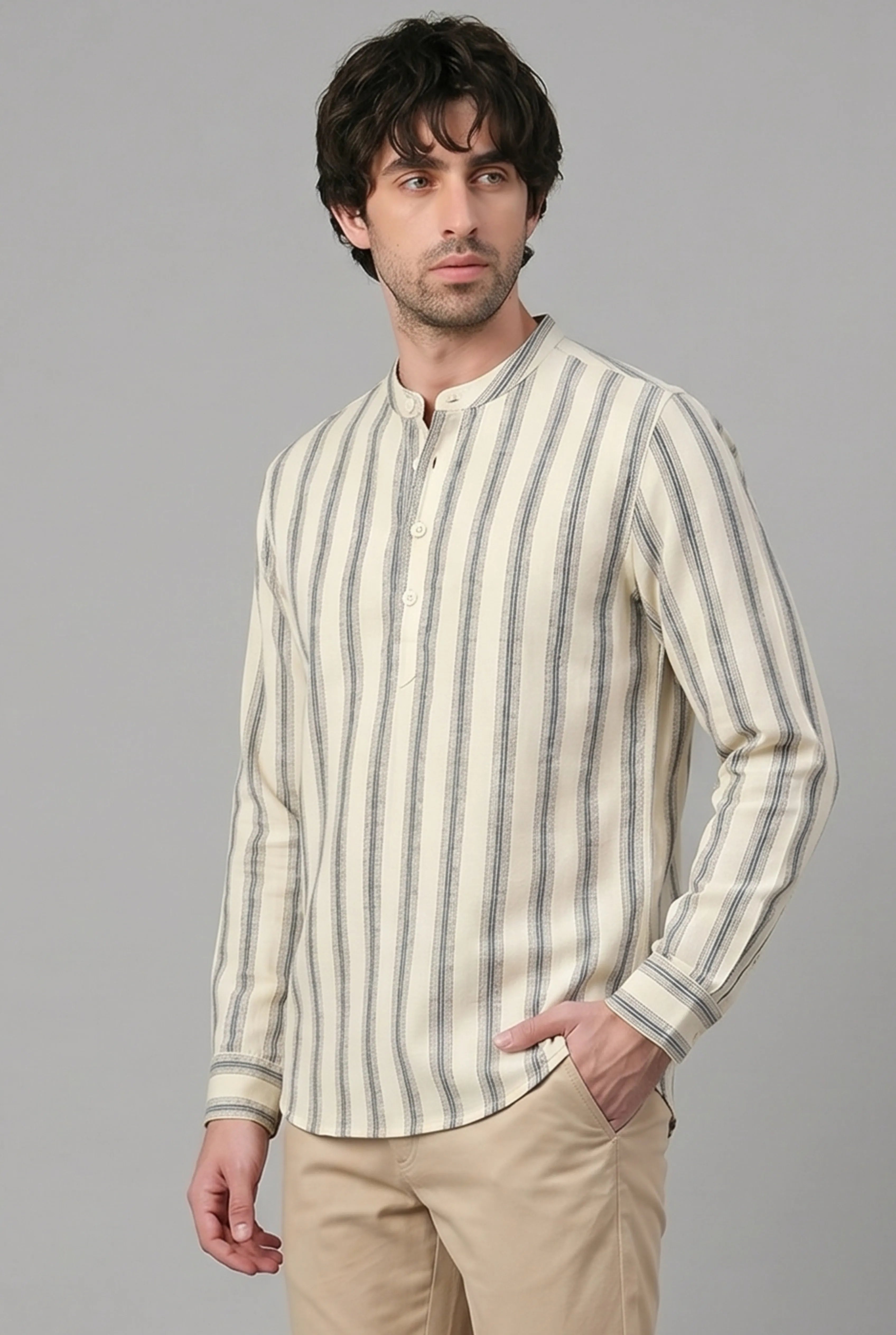 Color Hunt Men's Cream Vertical Stripe Casual Shirt
