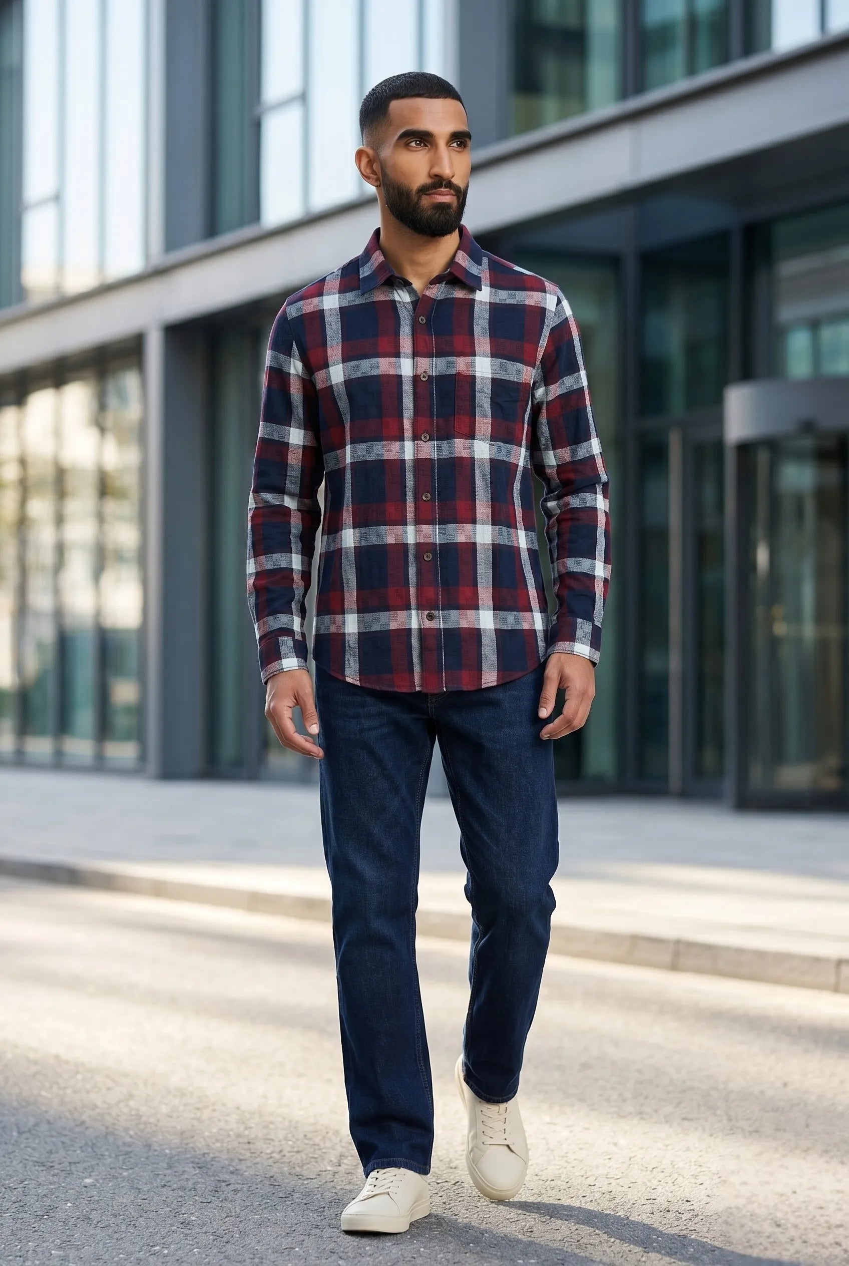 Color Hunt Men's Navy Maroon Checkered Casual Shirt