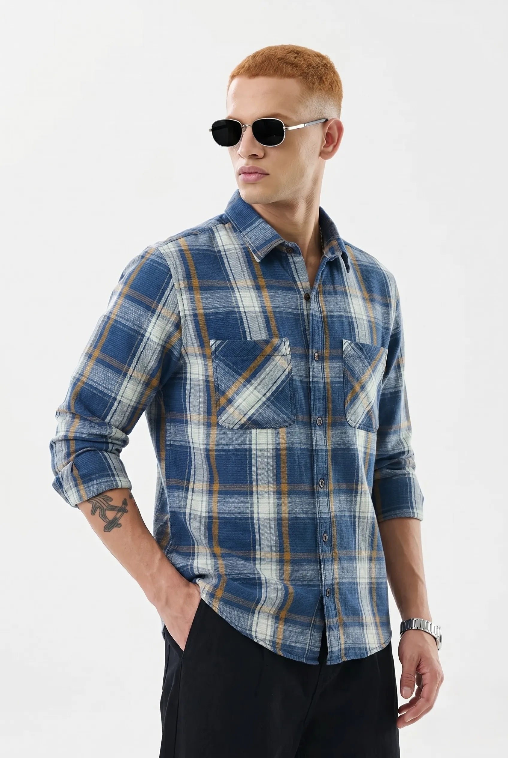 Color Hunt Men's Blue Checked Casual Shirt