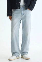 Color Hunt Men's Straight Fit Light Blue Jeans