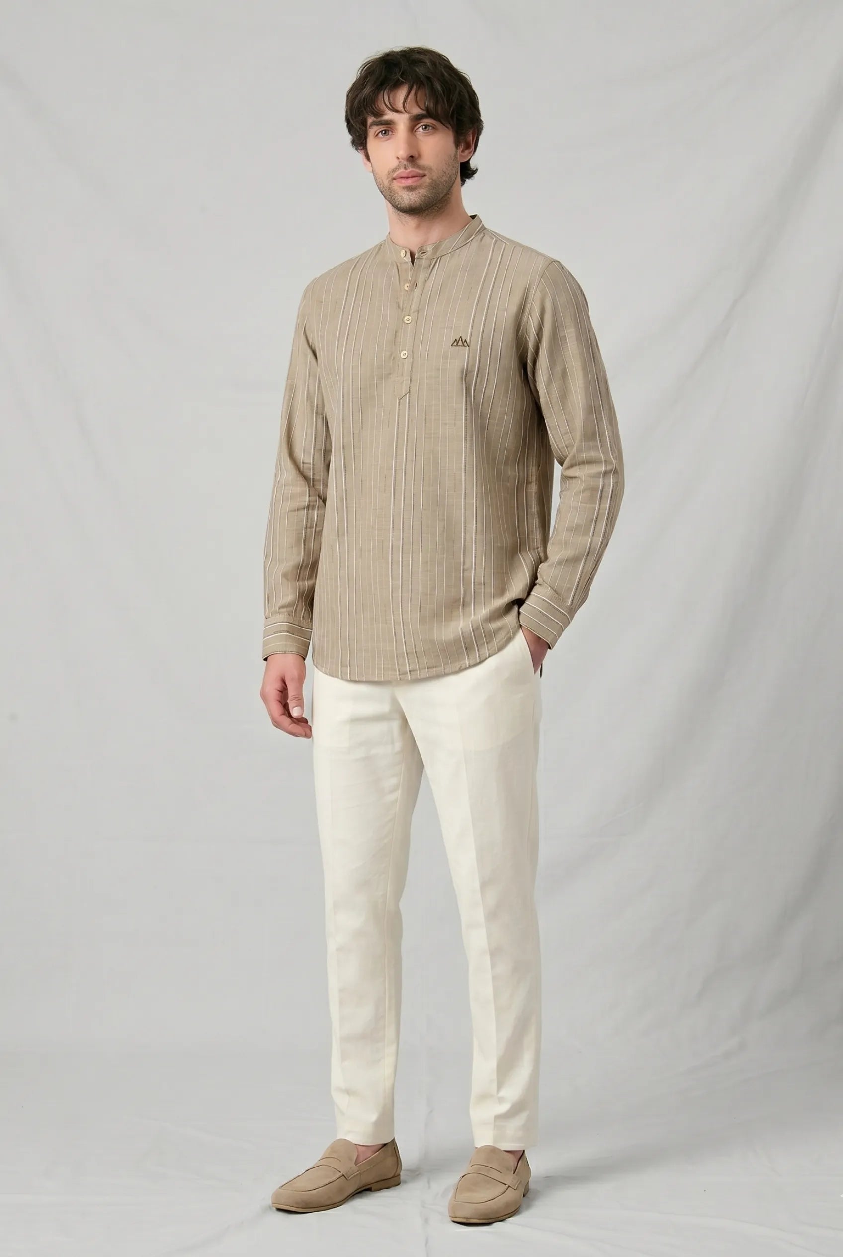 Color Hunt Men's Beige Vertical Stripe Casual Shirt