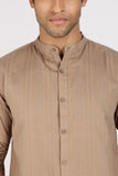 COLOR HUNT Men's Brown Pure Cotton Half Sleeve Shirt