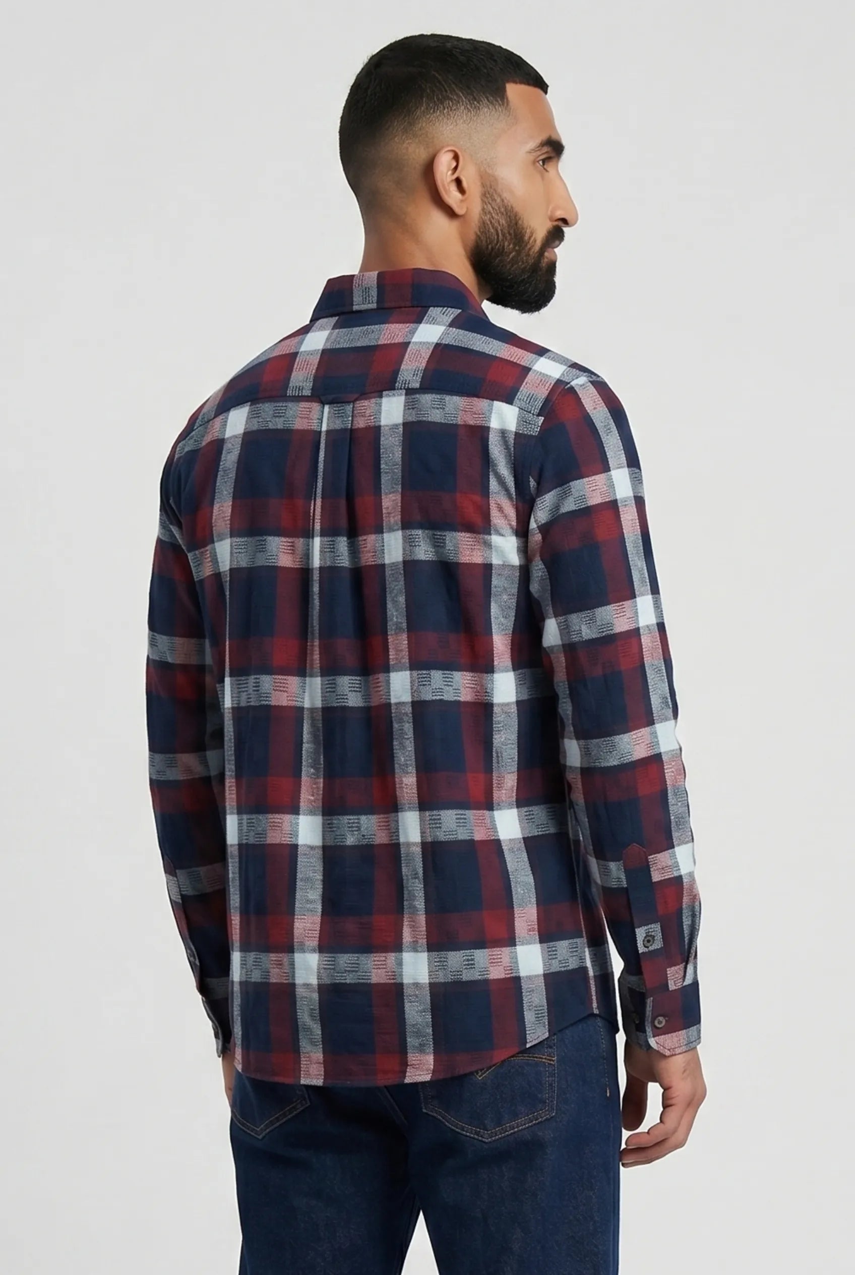 Color Hunt Men's Navy Maroon Checkered Casual Shirt