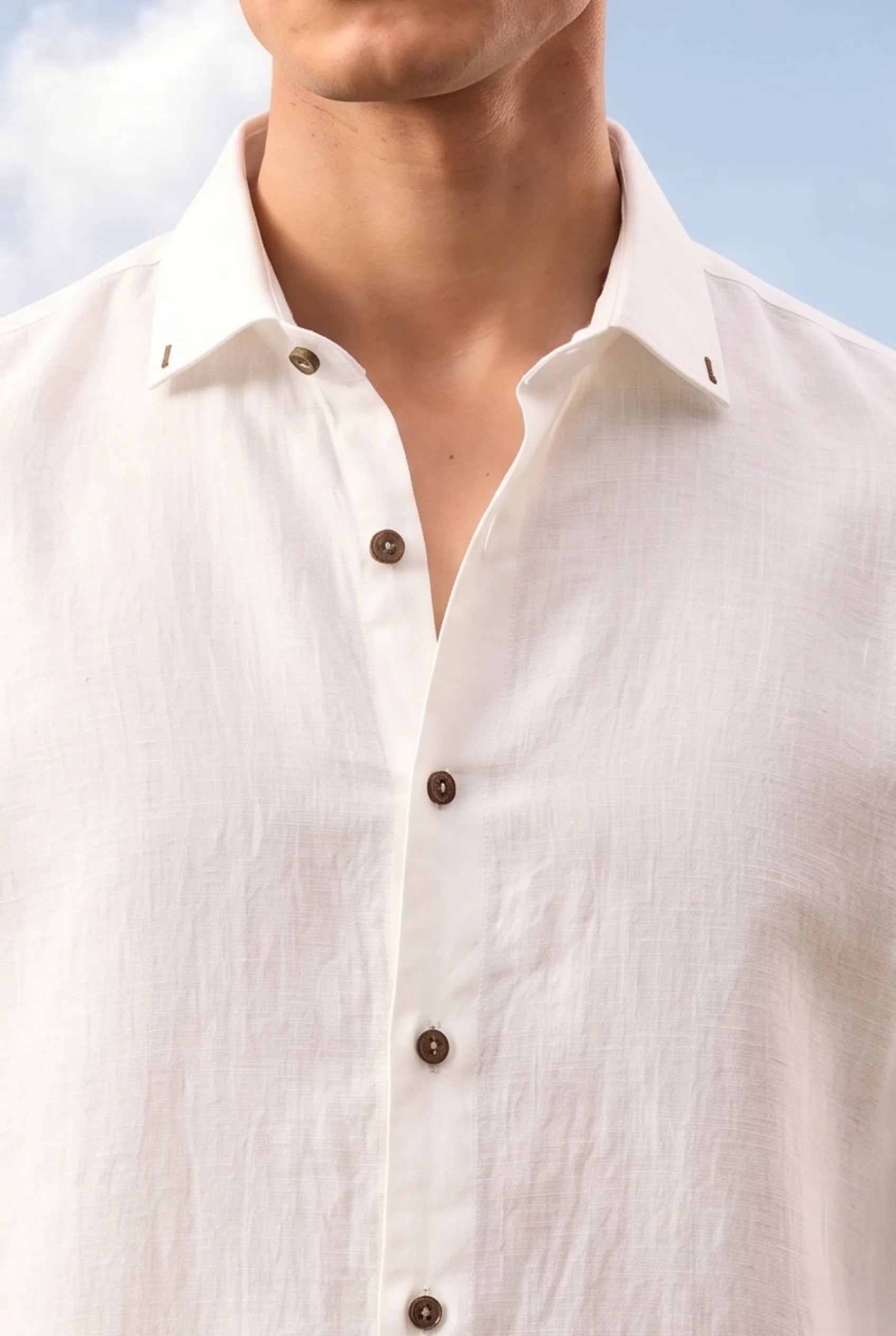 Color Hunt Men's Regular Fit Solid White Casual Shirt