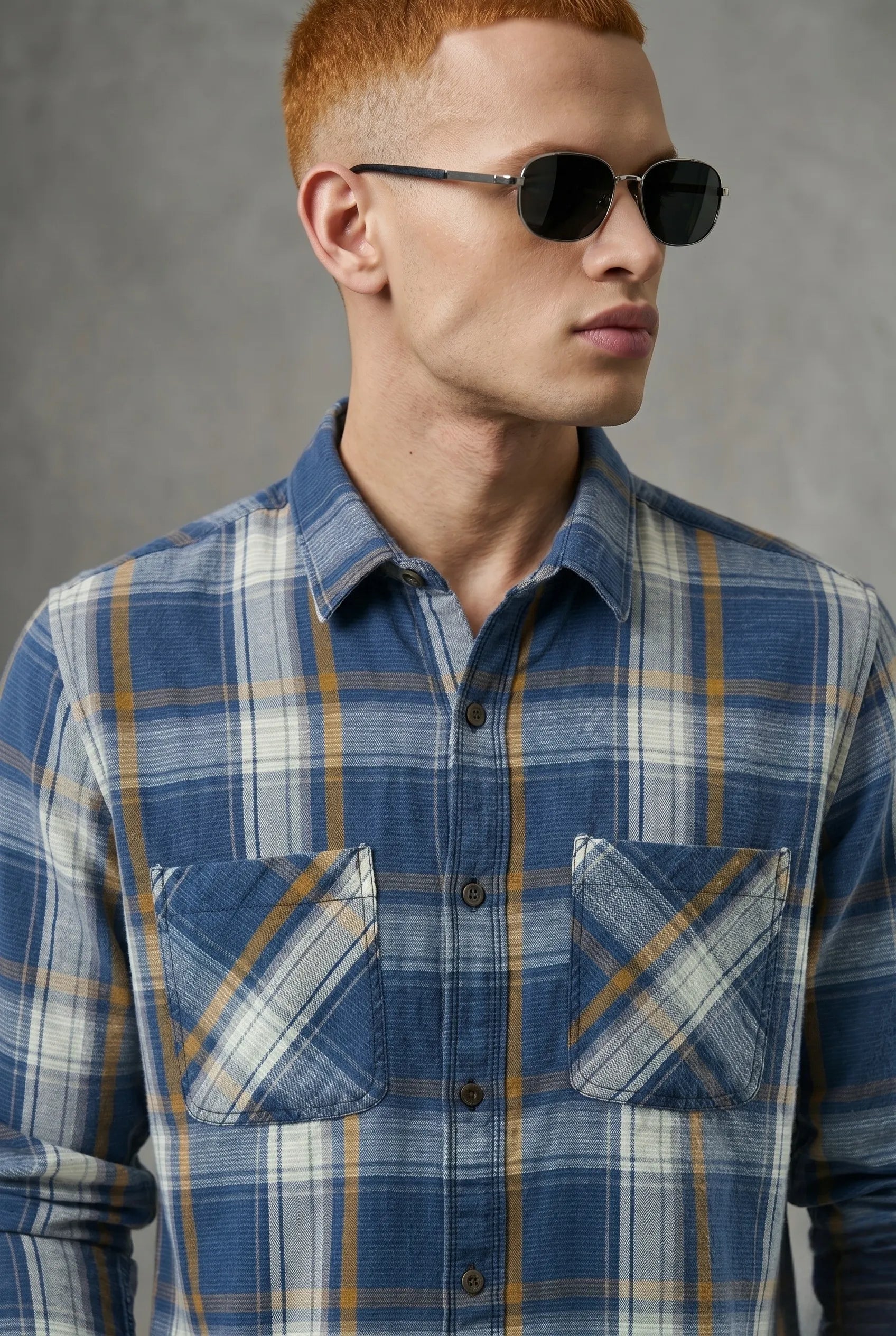 Color Hunt Men's Blue Checked Casual Shirt