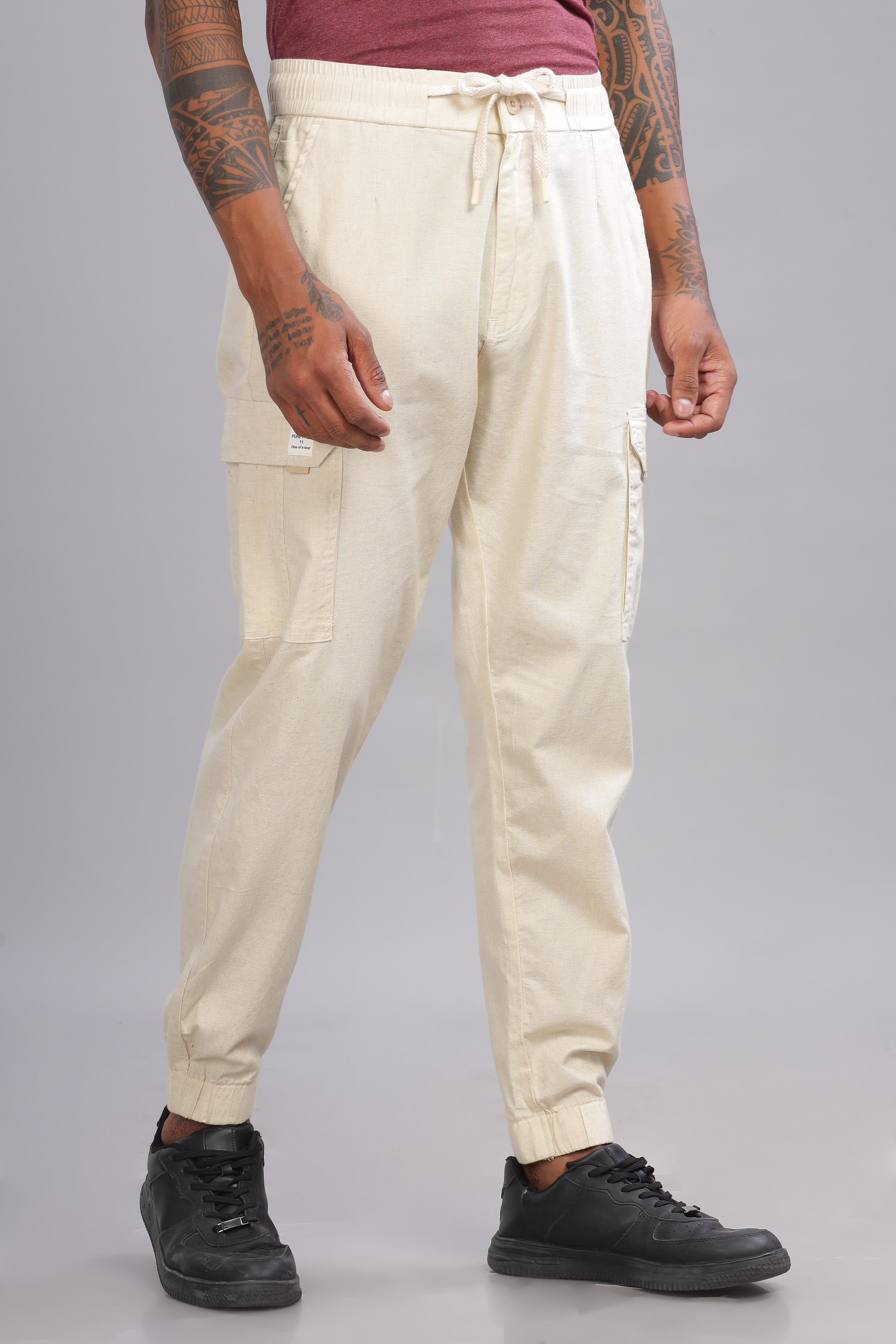 Color Hunt Men's Off-White Full Length Jogger Fit Cargo Joggers - Colorhunt