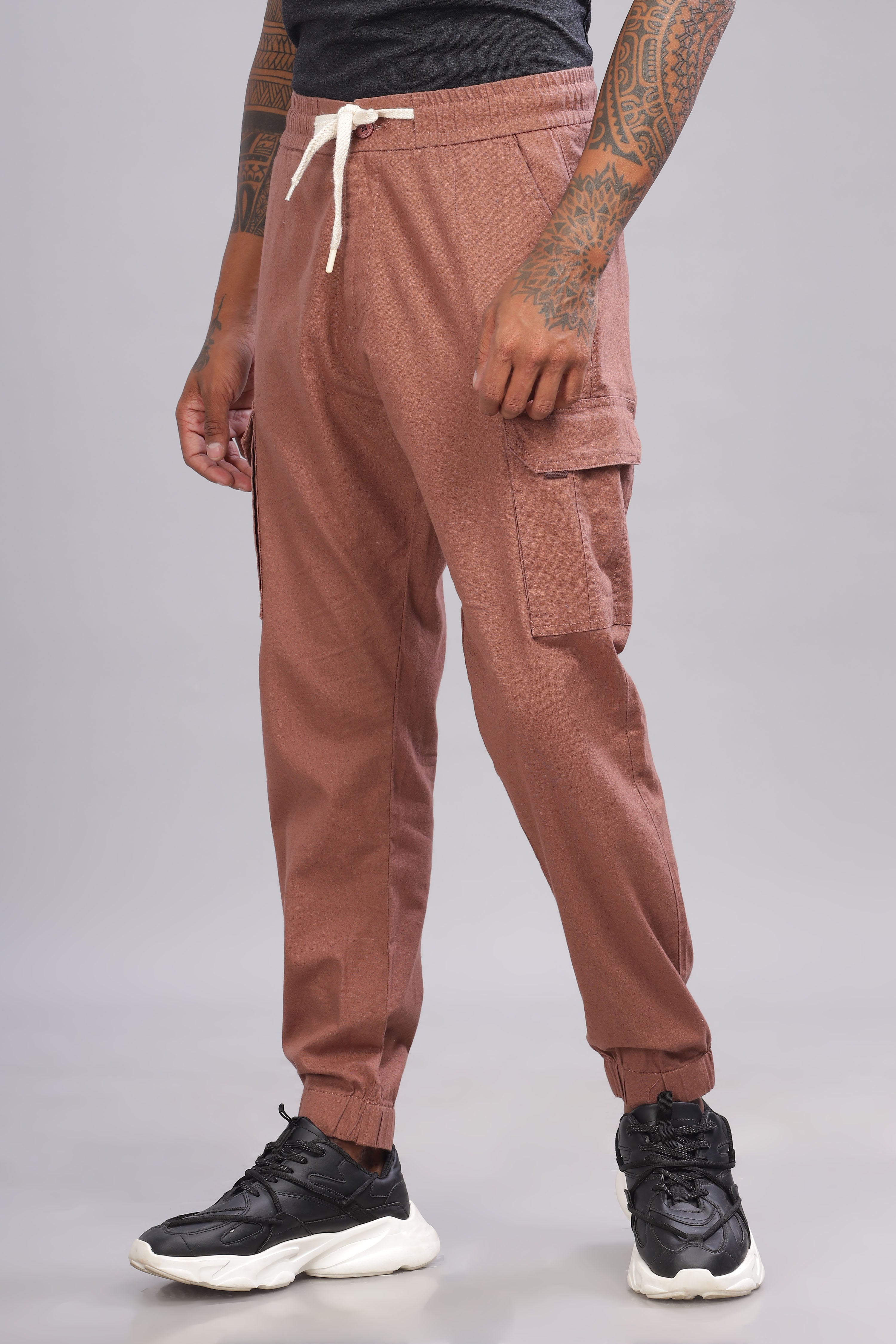 Color Hunt Men's Salmon Full Length Jogger Fit Cargo Joggers - Colorhunt