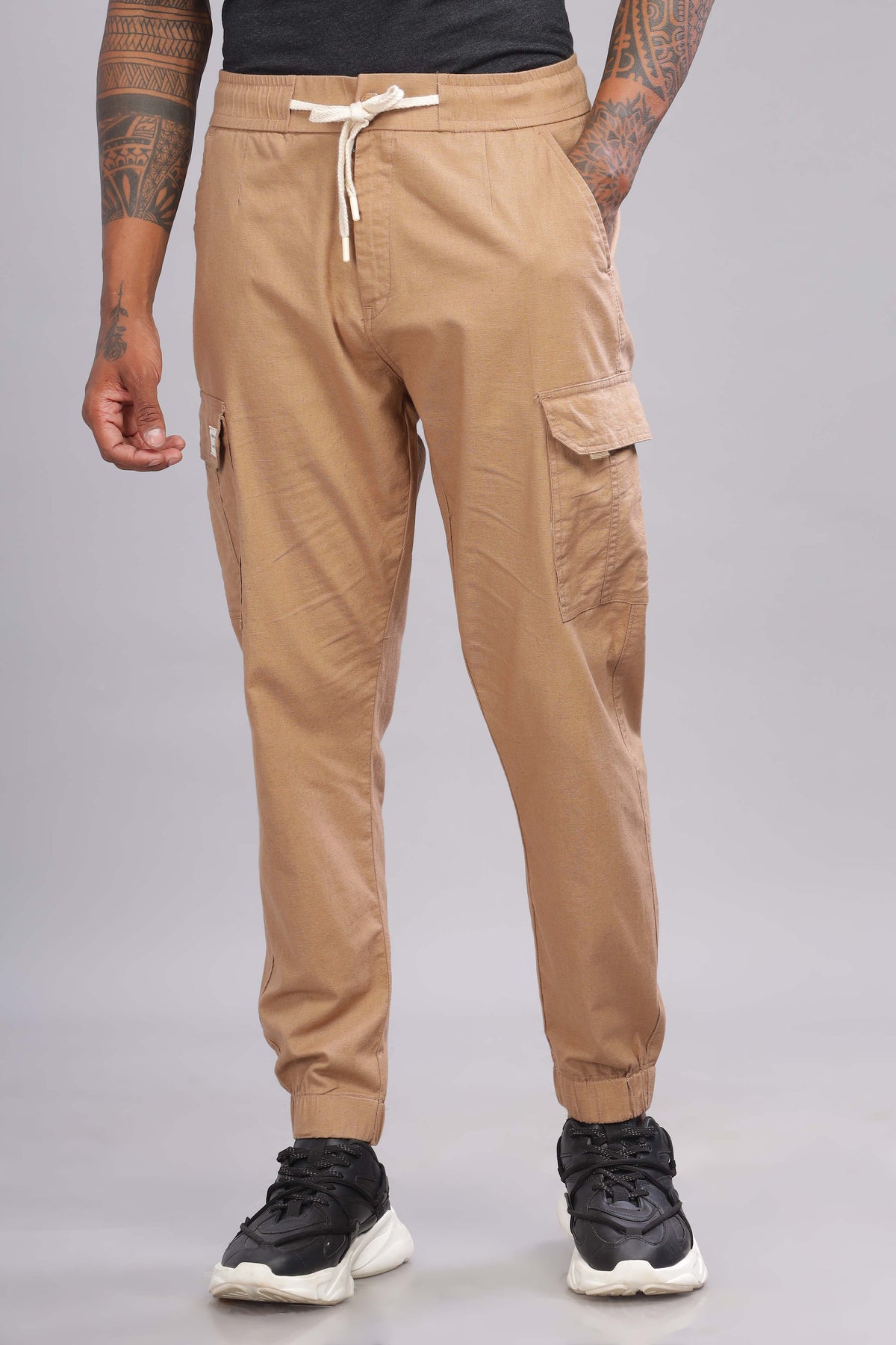 Color Hunt Men's Brown Full Length Jogger Fit Cargo Joggers - Colorhunt