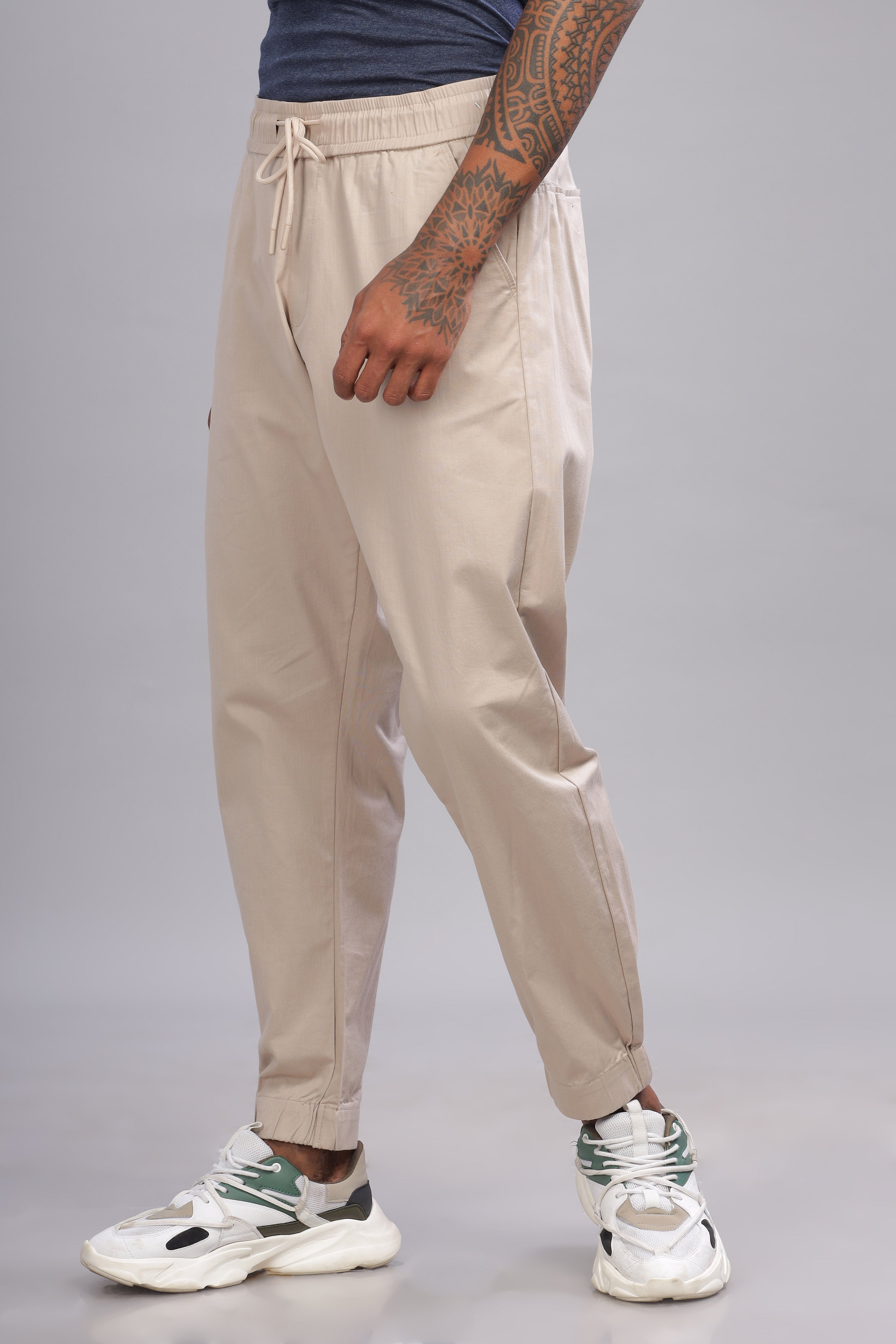 Color Hunt Men's Beige Full Length Future Fit Cargo Joggers - Colorhunt