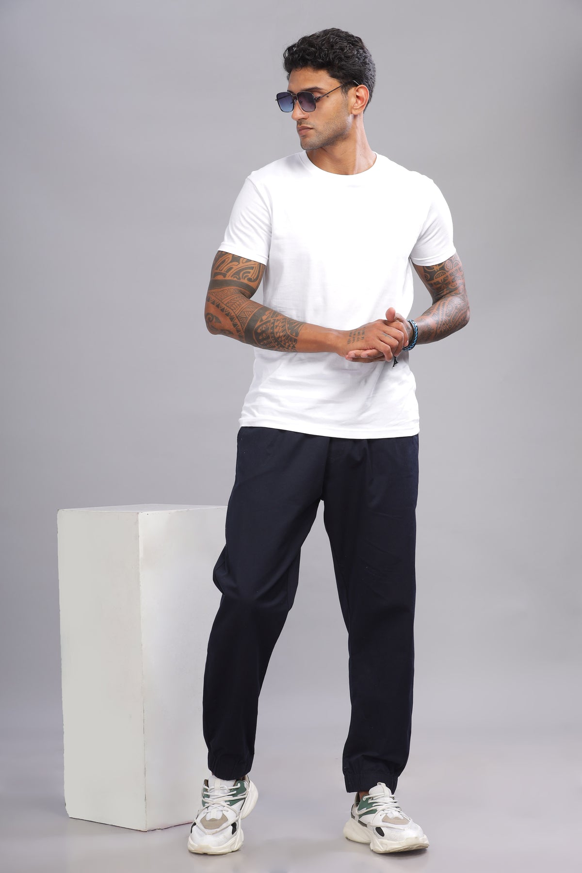 Color Hunt Men's Navy Full Length Future Fit Cargo Joggers - Colorhunt