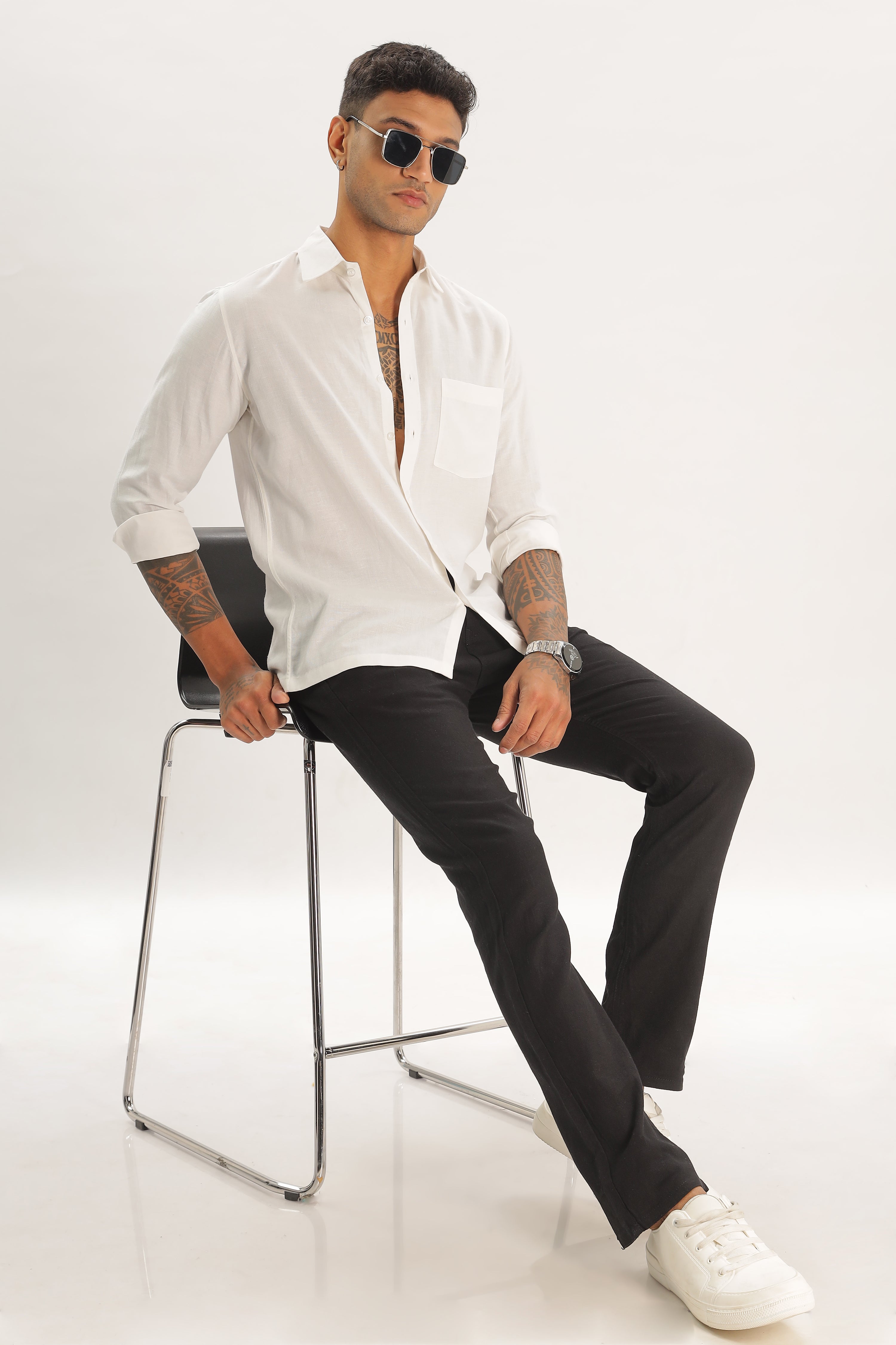 Color Hunt Men's Black Full Length Tappered Fit Linen Trouser