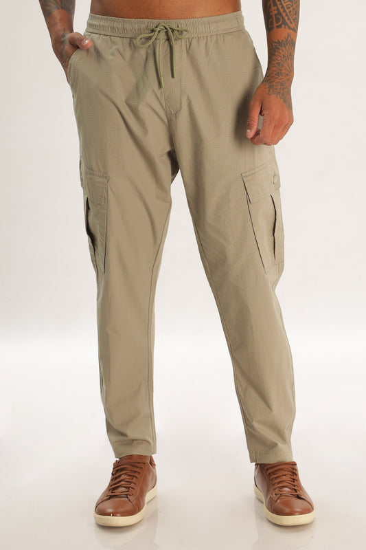 Color Hunt Olive 100% Cotton Solid Jogger - Regular Fit