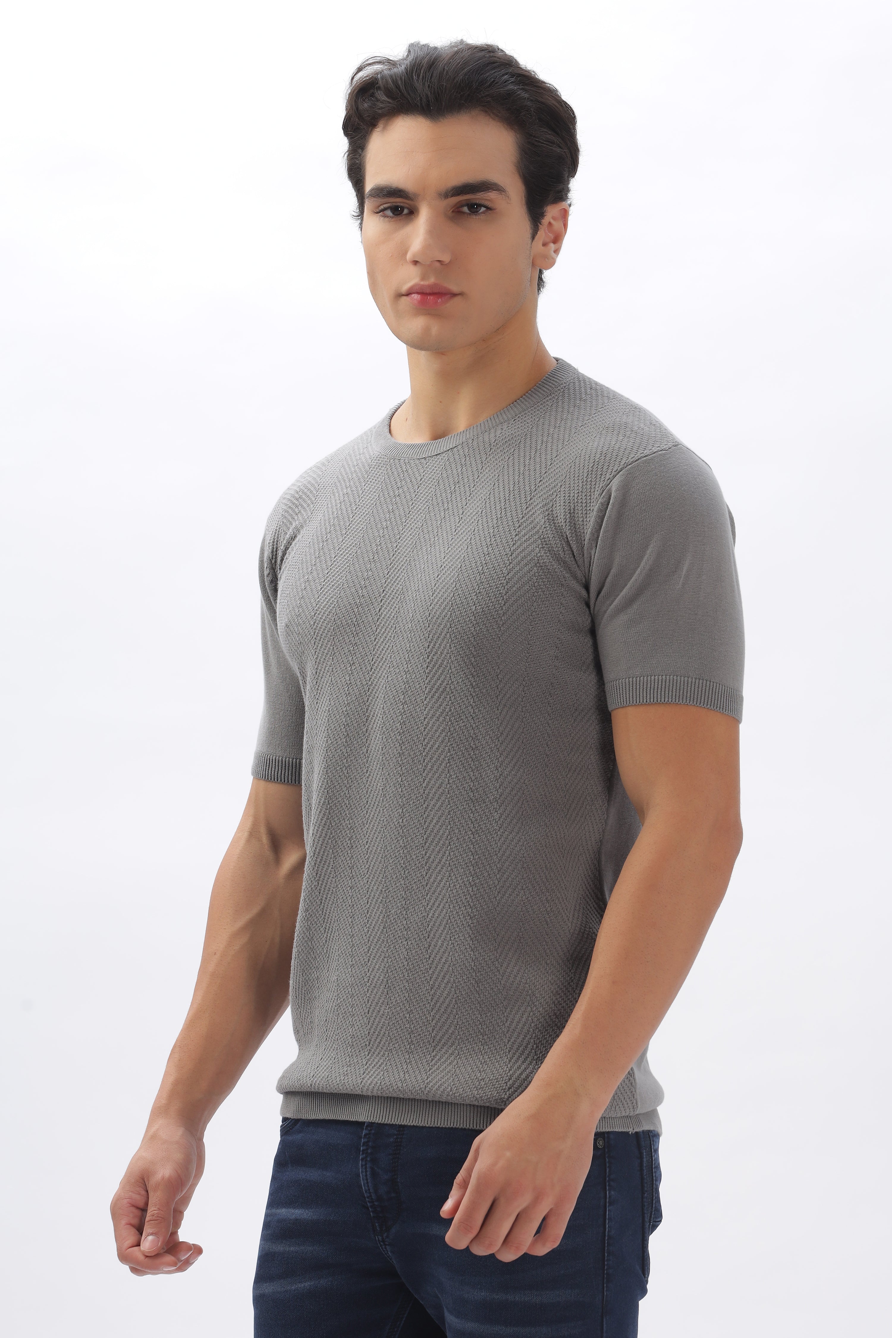 Color Hunt Men's Cotton Grey Half Sleeve Solid Knitted Tshirt - Colorhunt