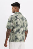 Color Hunt Men's Green Half Sleeve Oversize Oversize Shirt