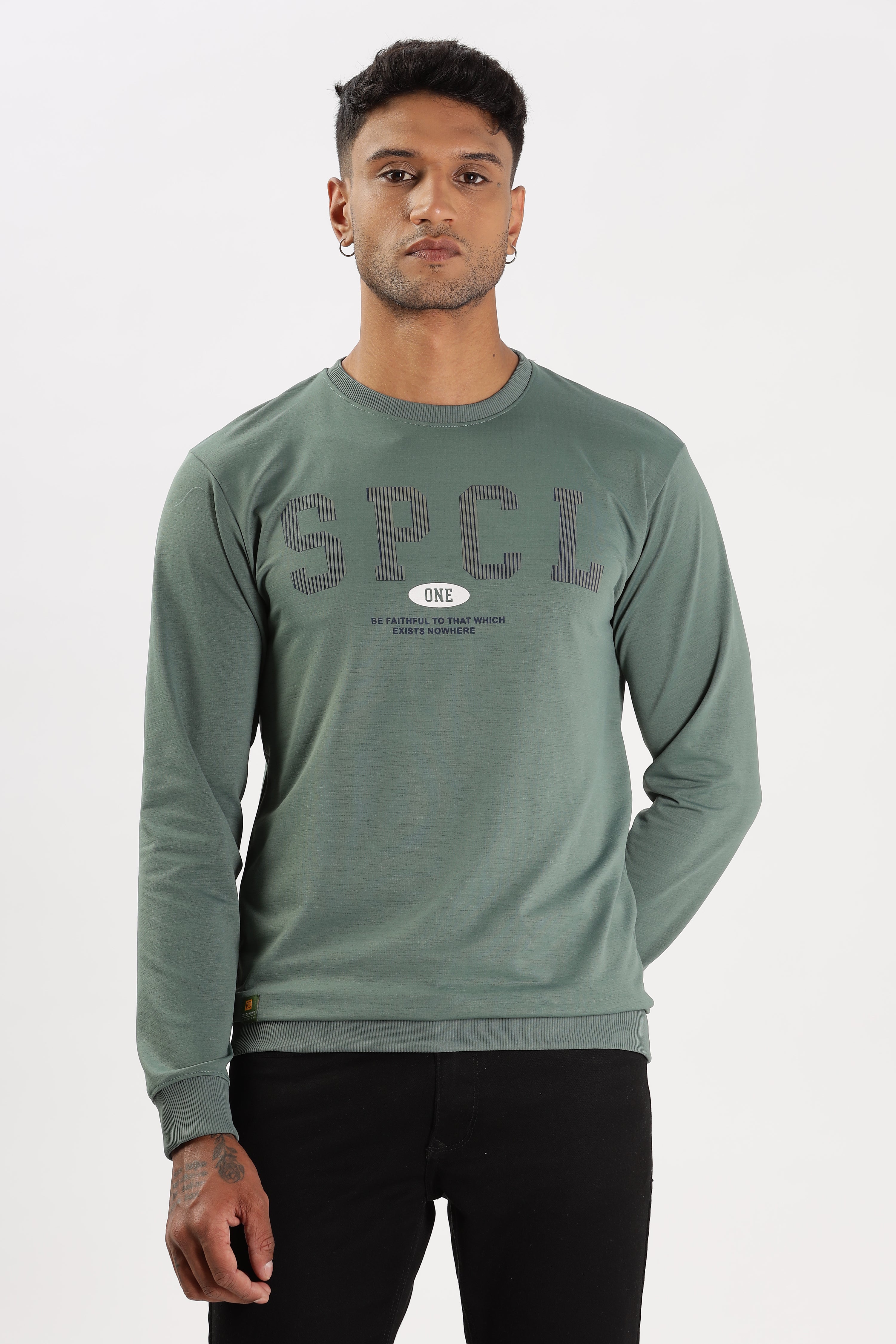 Color Hunt Men's Dark Green Full Sleeve Regular Fit Sweatshirt