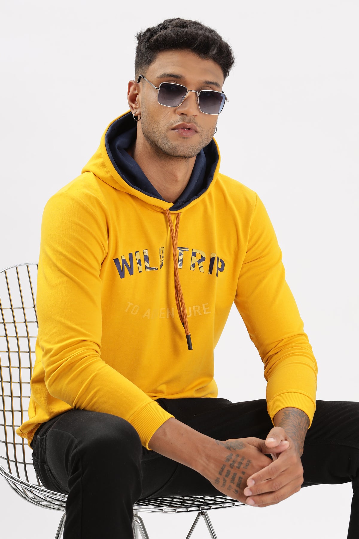 Color Hunt Men's Yellow Full Sleeve Regular Fit Hoodie