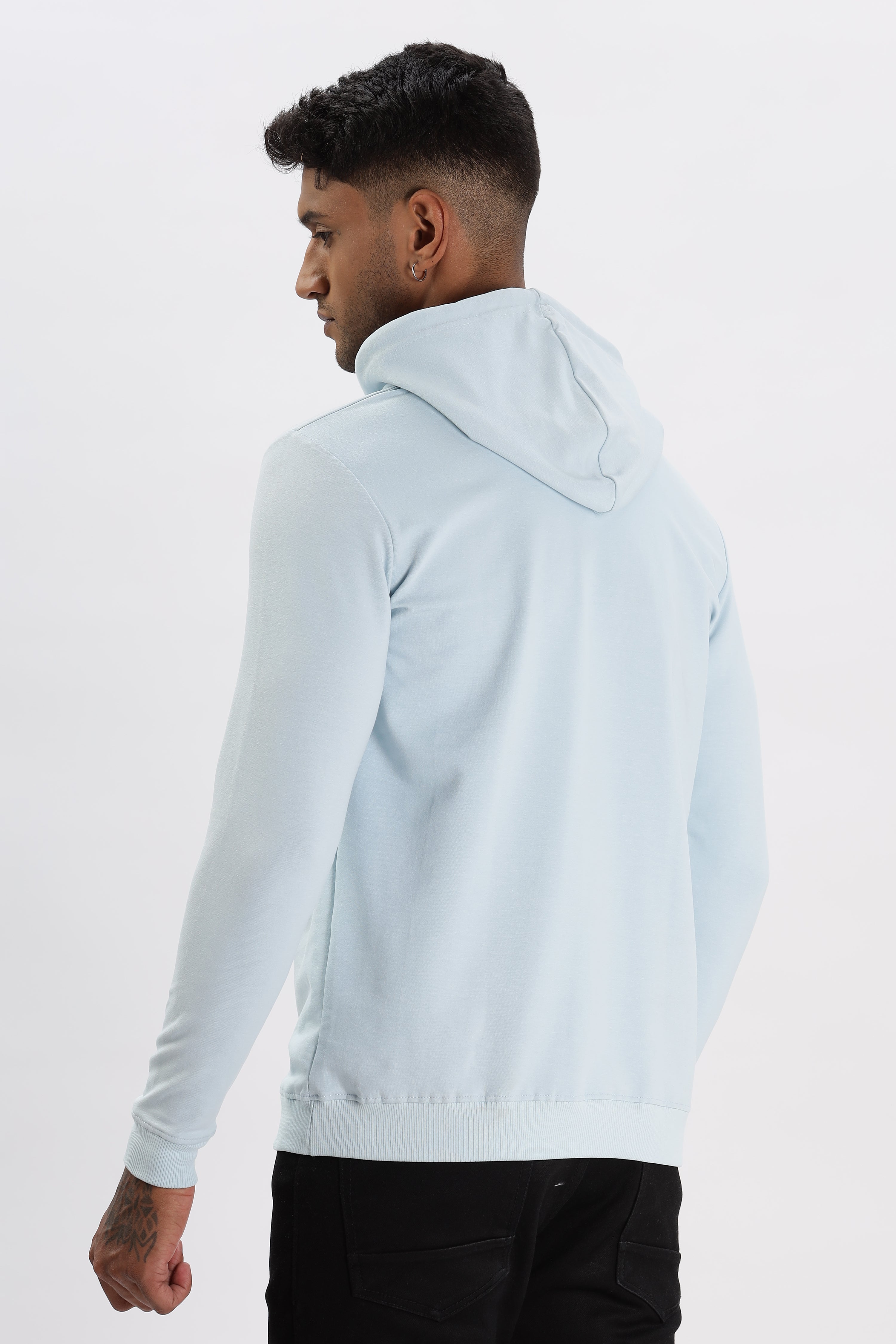 Color Hunt Men's Light Blue Full Sleeve Regular Fit Hoodie