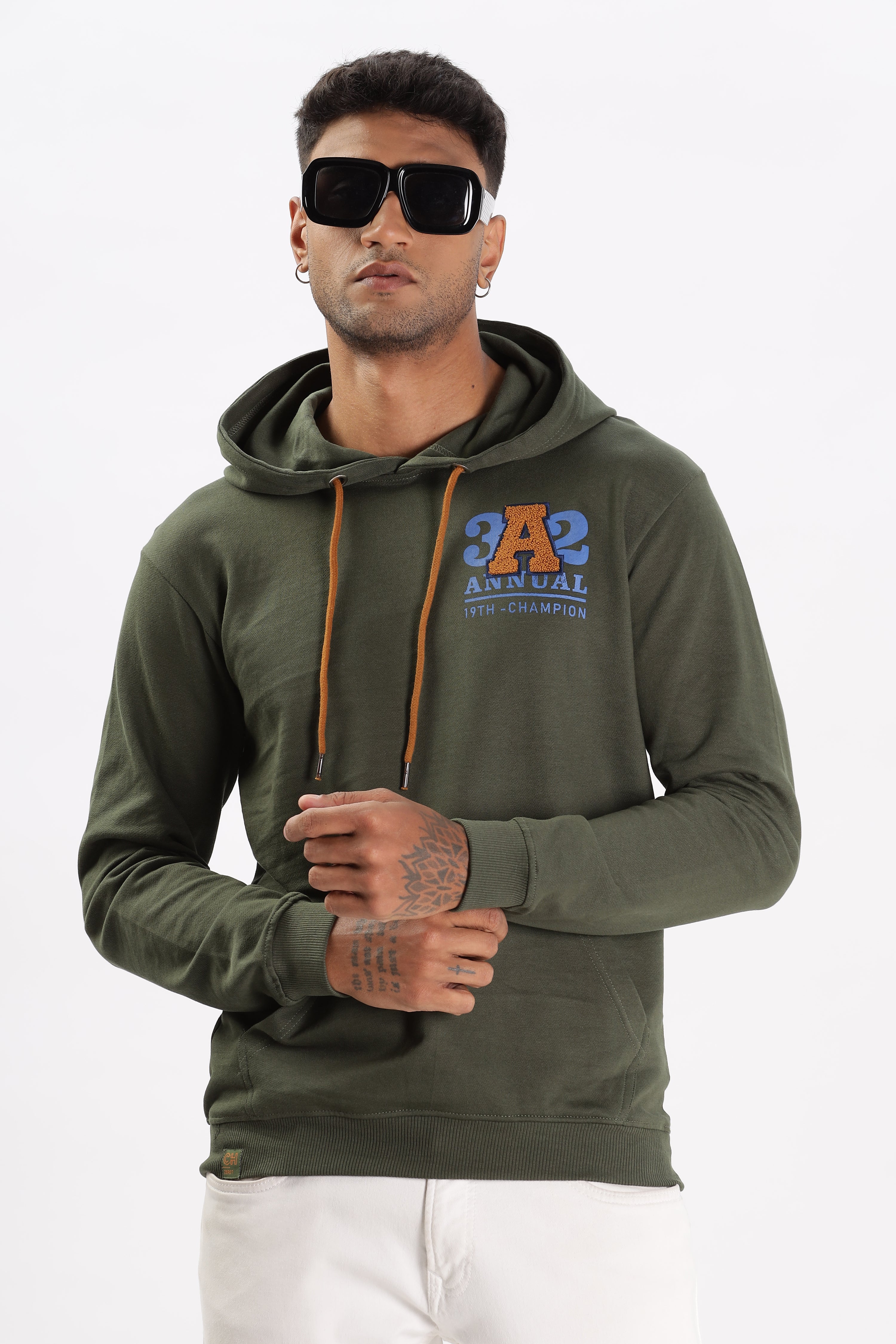 Color Hunt Men's Olive Dark Green Full Sleeve Regular Fit Hoodie