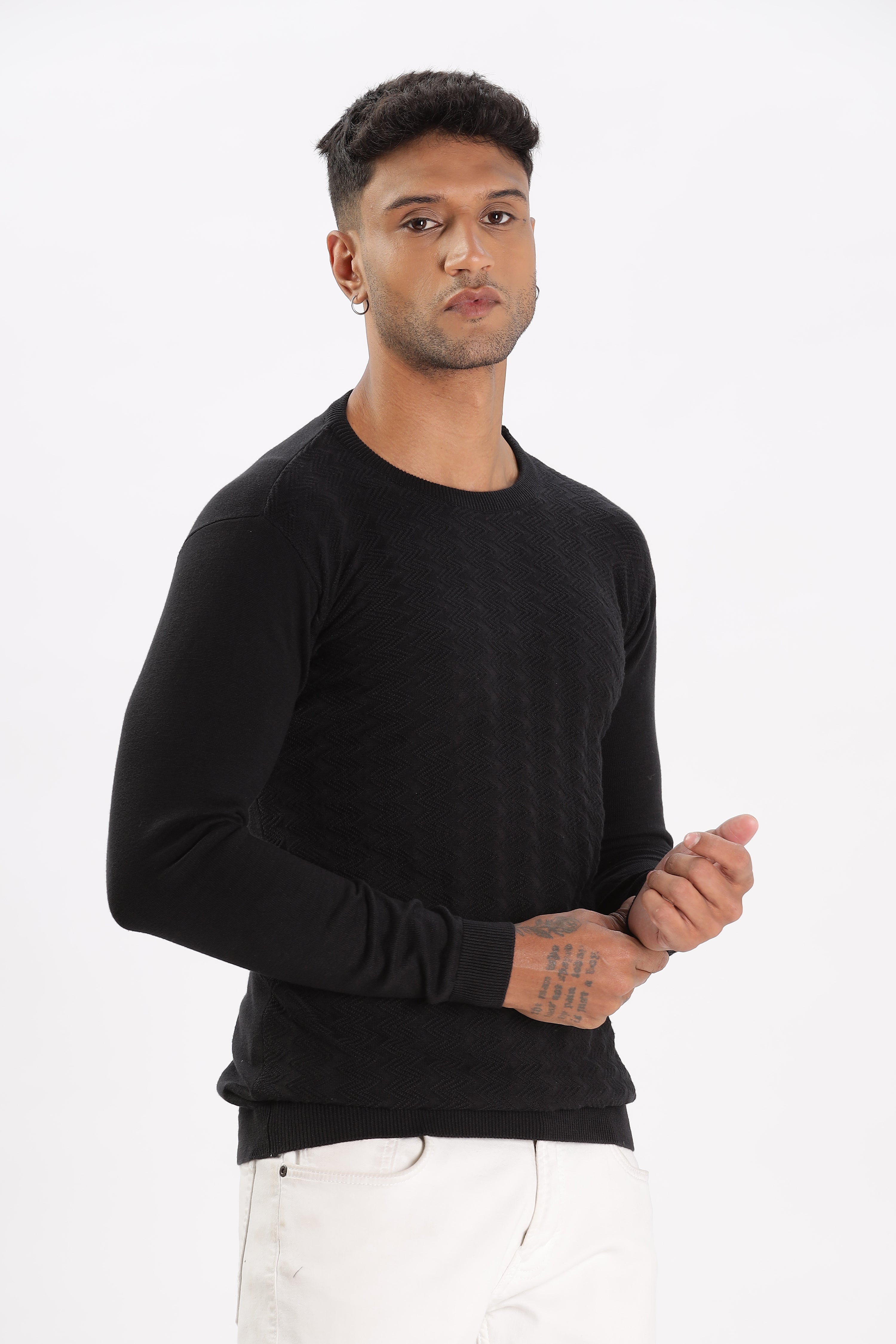 Color Hunt Men's Black Full Sleeve Regular Fit Flat Knit