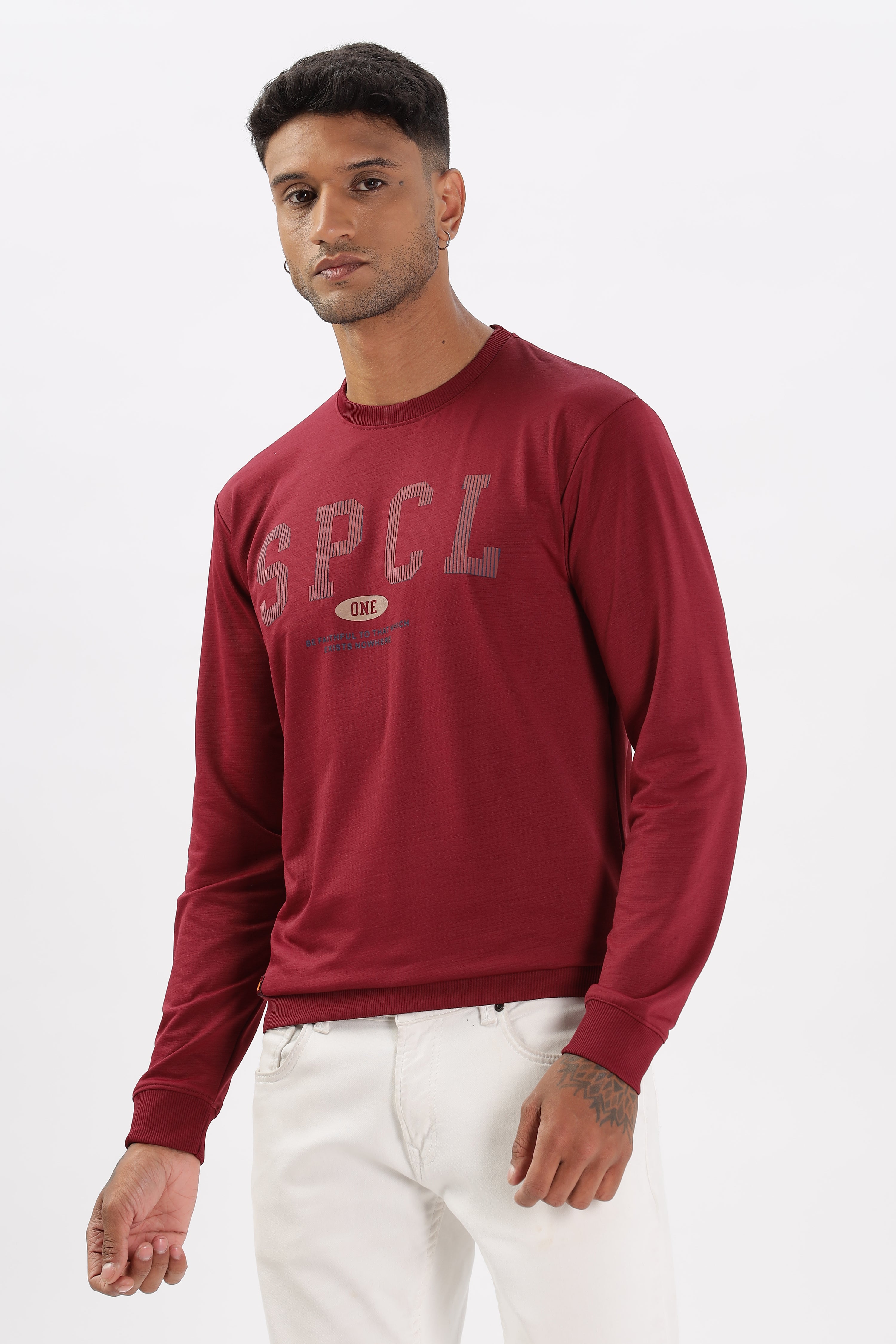 Color Hunt Men's Maroon Full Sleeve Regular Fit Sweatshirt