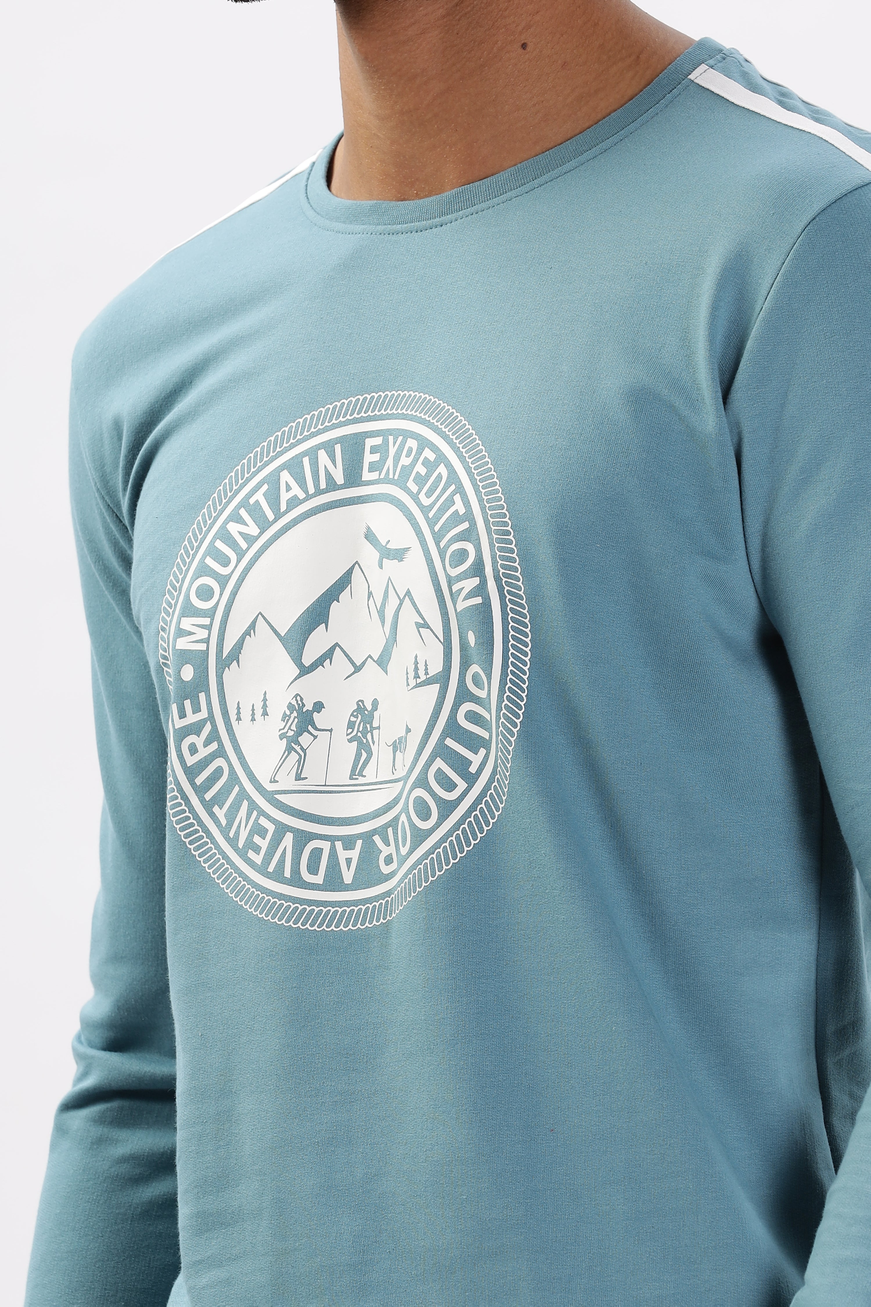 Color Hunt Men's Blue or cyan Full Sleeve Regular Fit Sweatshirt