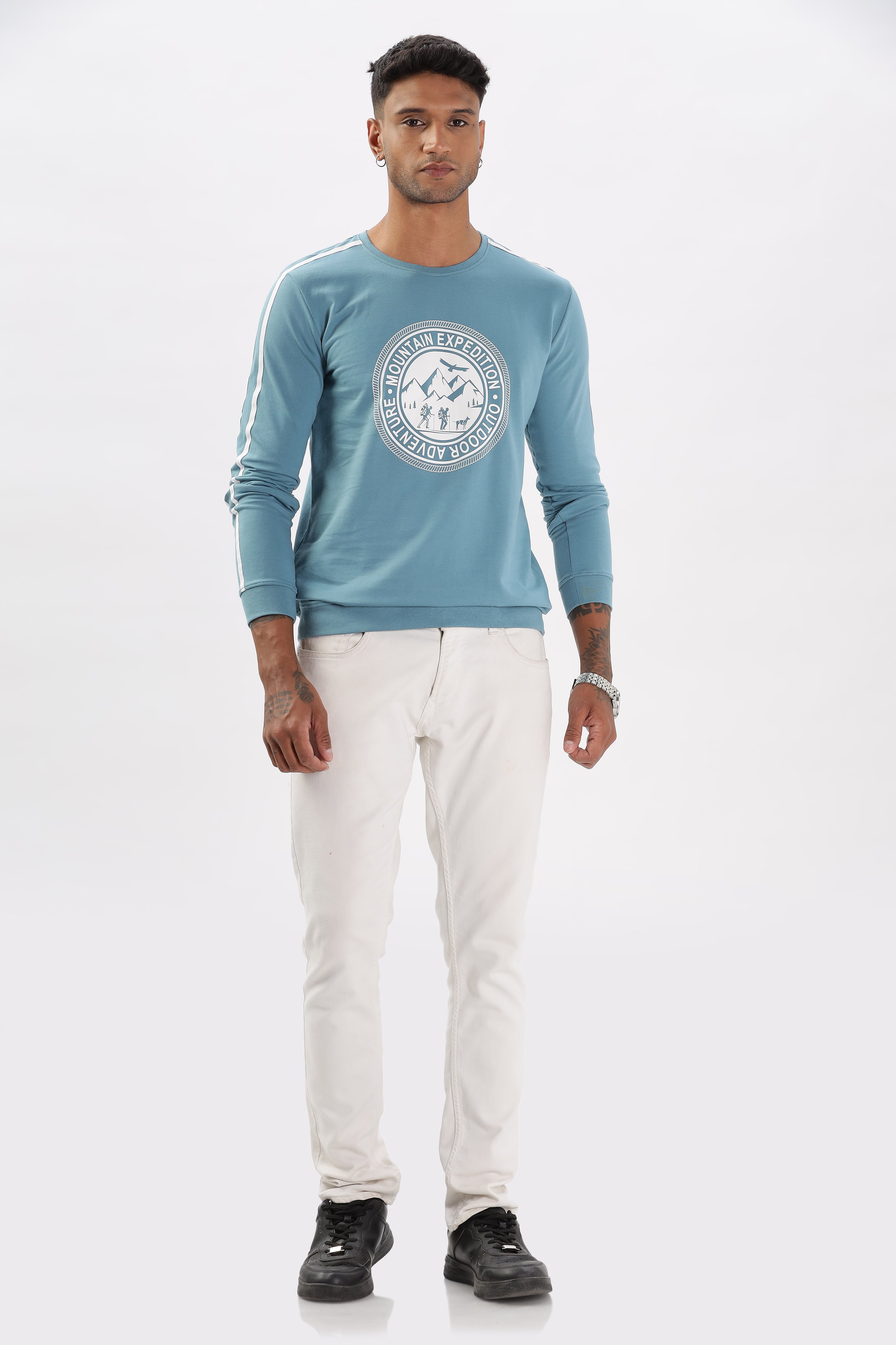 Color Hunt Men's Blue or cyan Full Sleeve Regular Fit Sweatshirt