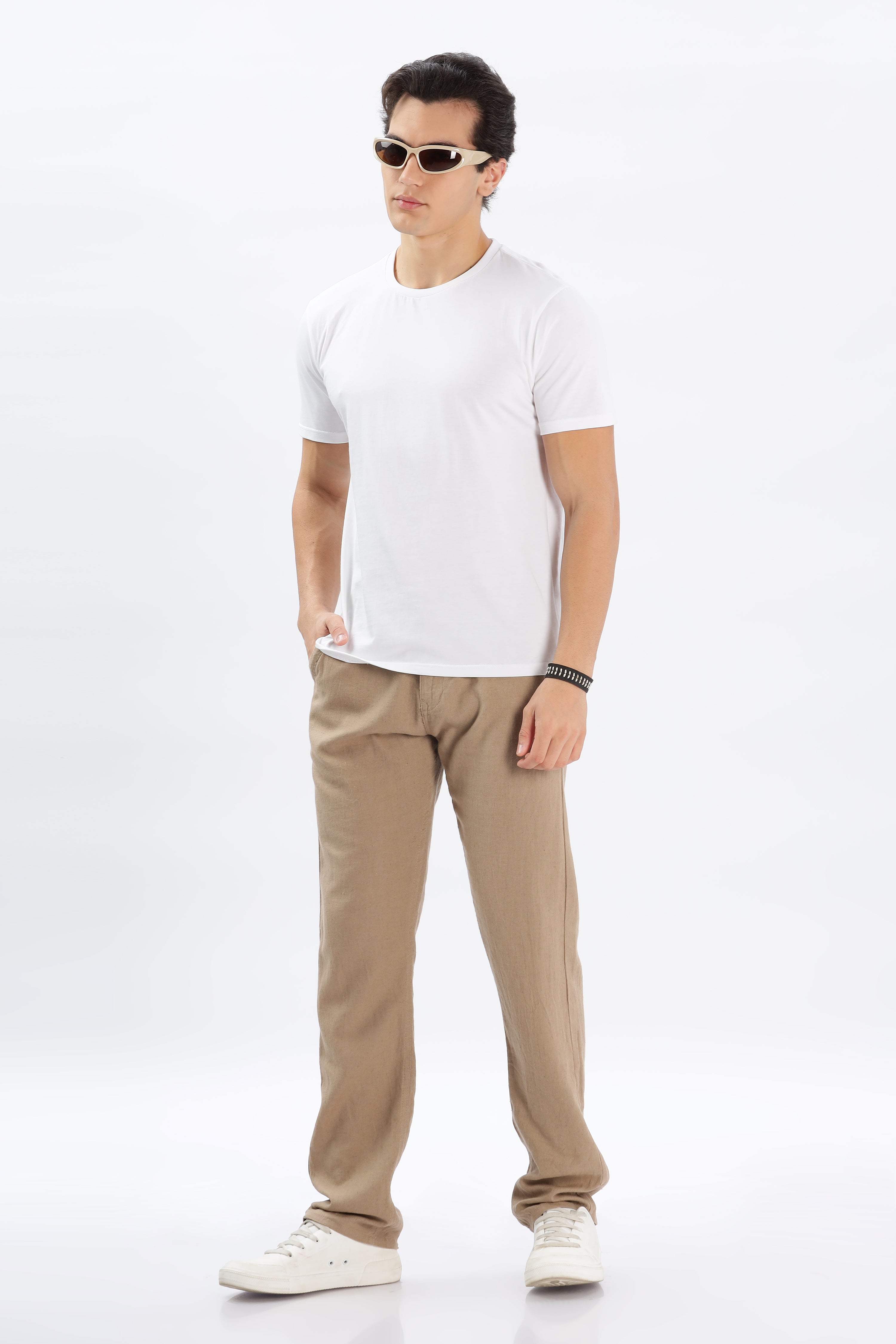 Color Hunt Men's Brown Full Length Tappered Fit Linen Trouser