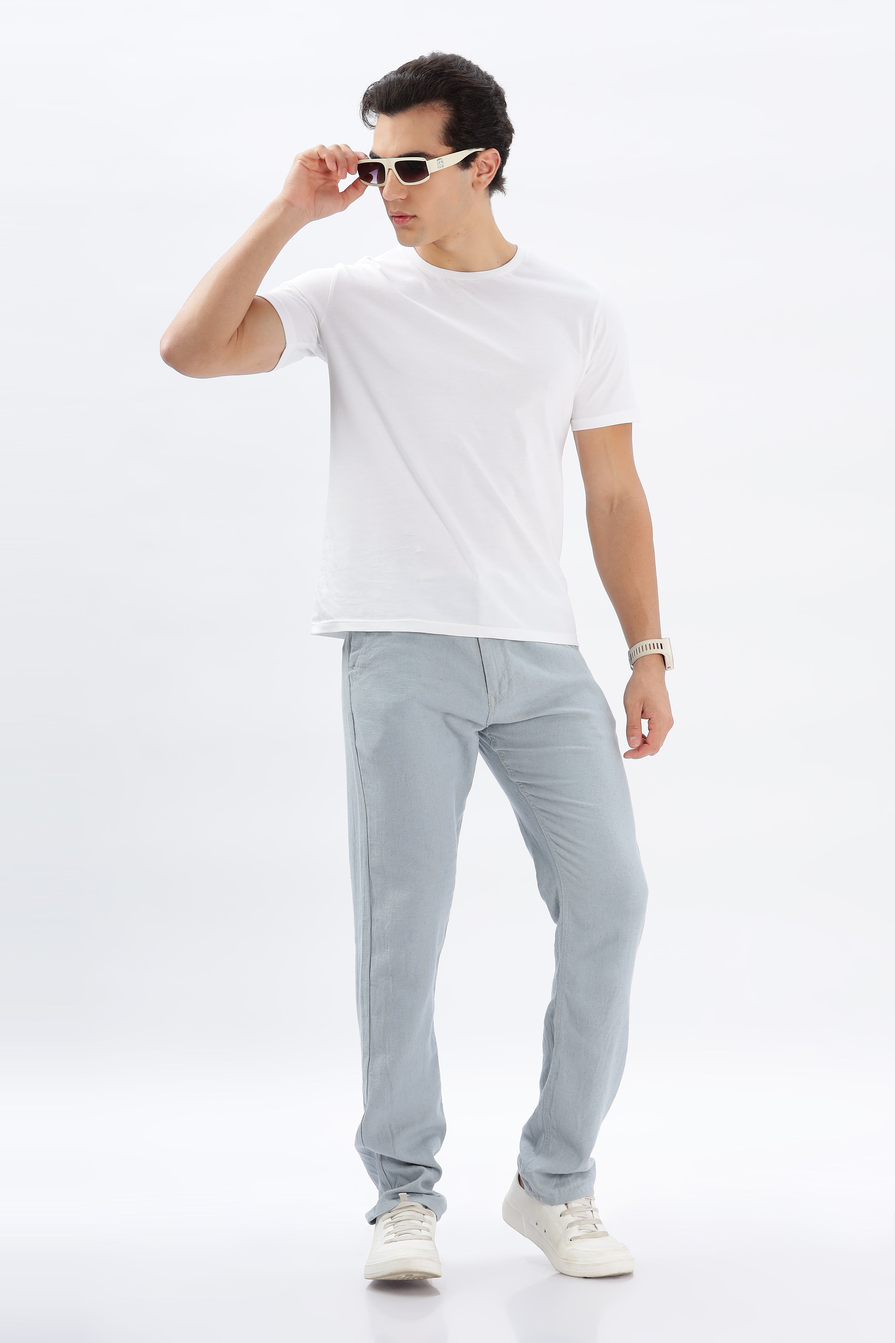 Color Hunt Men's Sky Blue Full Length Tappered Fit Linen Trouser