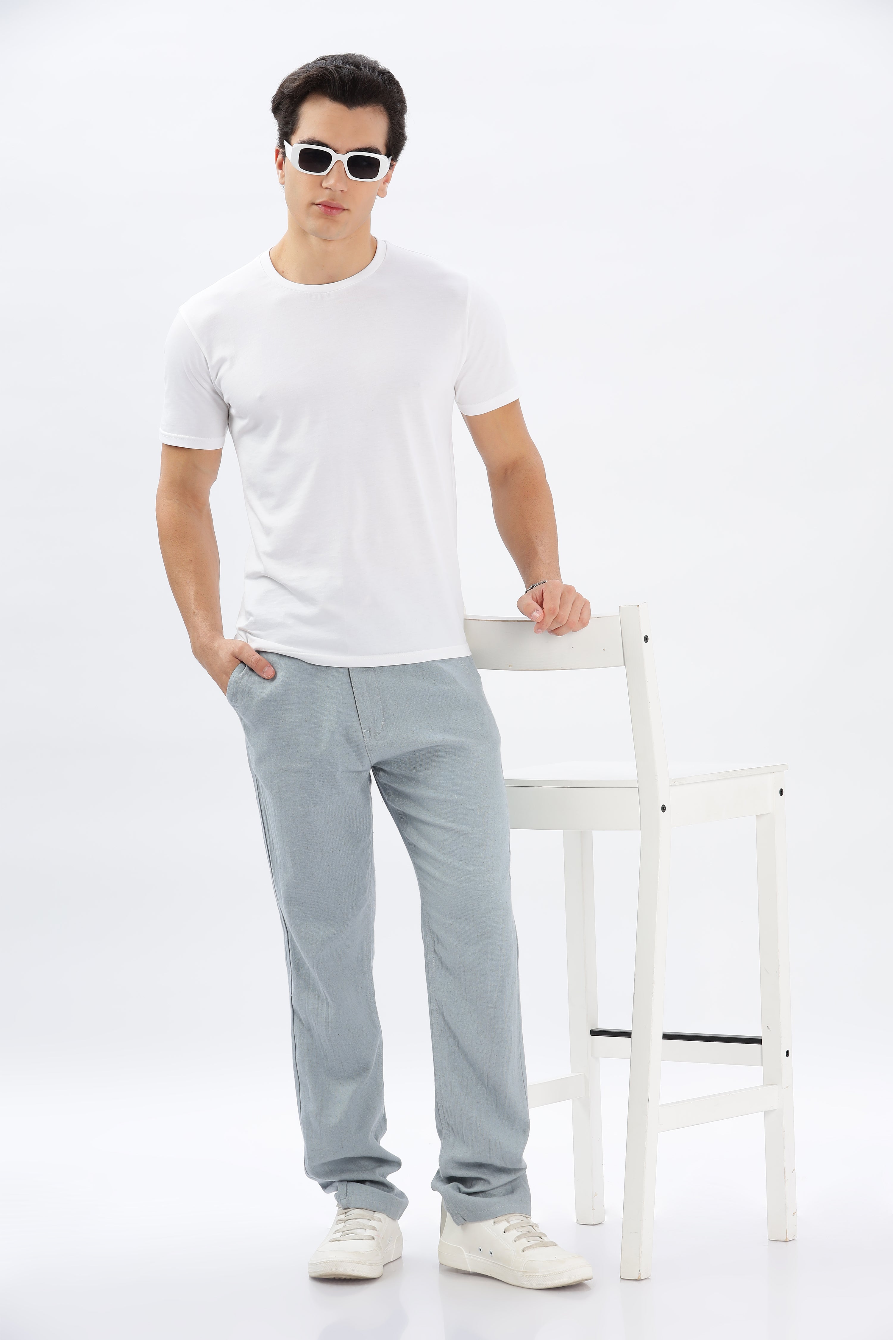 Color Hunt Men's Light Blue Full Length Tappered Fit Linen Trouser