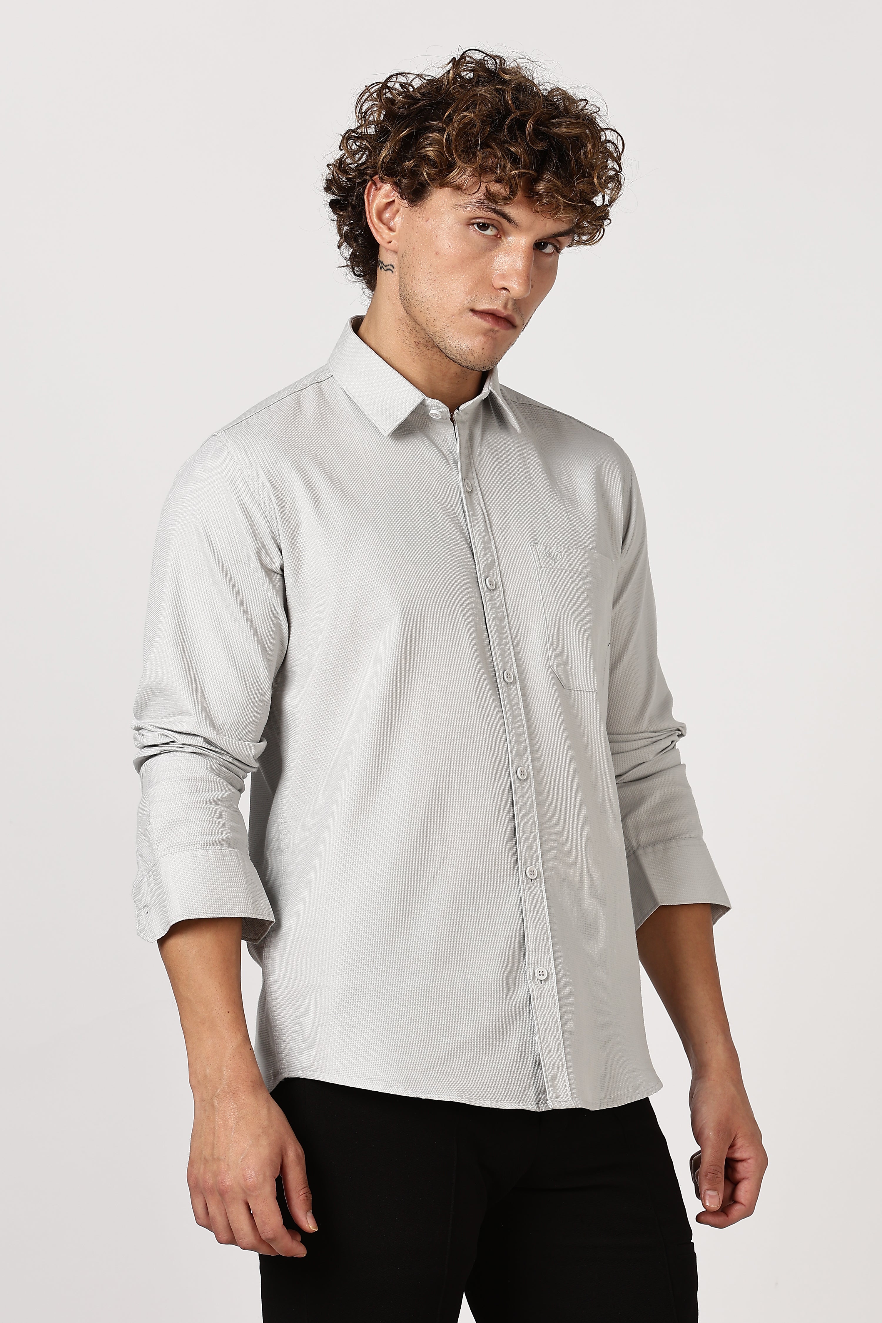 Color Hunt Men's Light Grey Full Sleeve Cotton Shirt