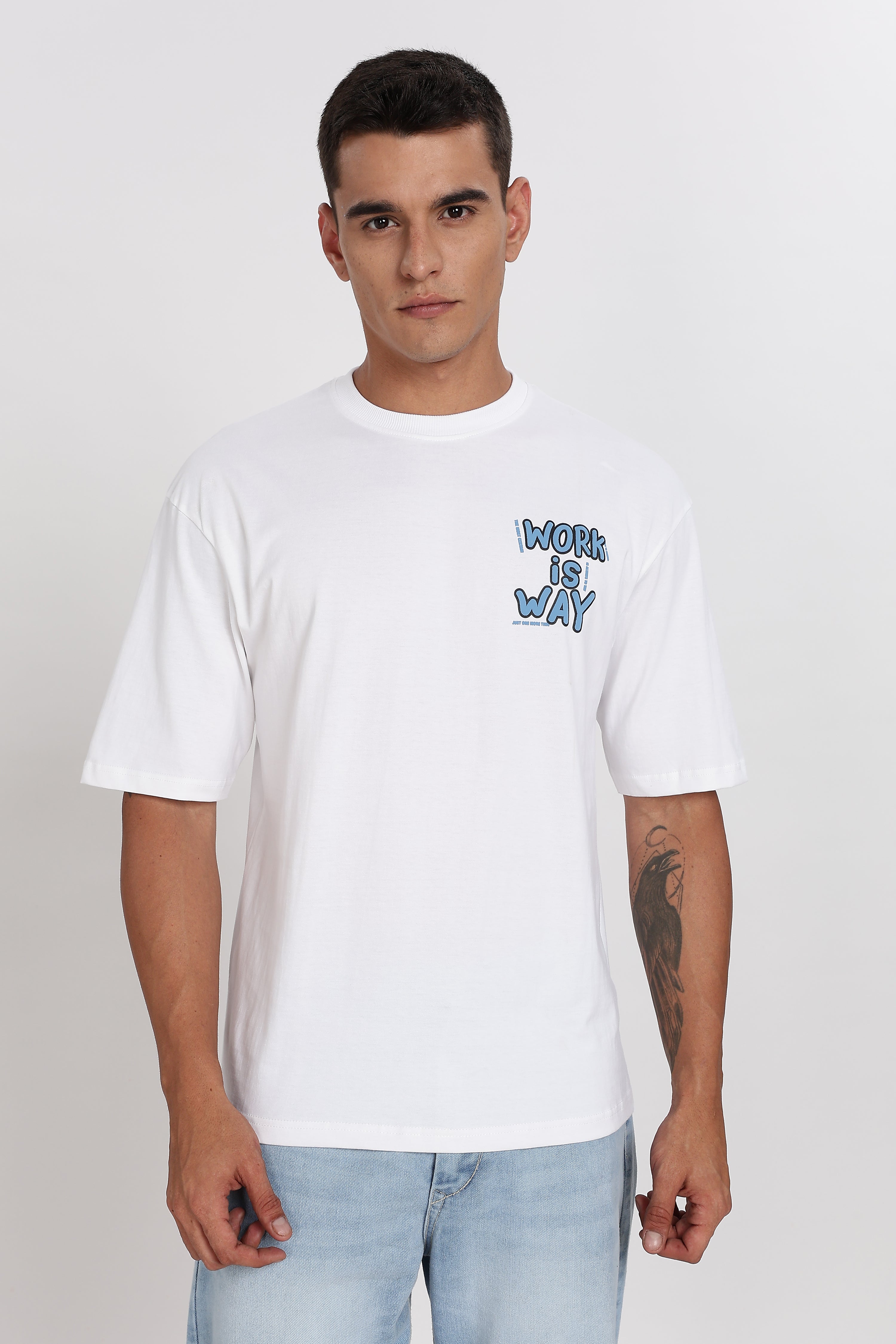 Color Hunt Men's White Printed Oversize Slim Fit T-Shirt