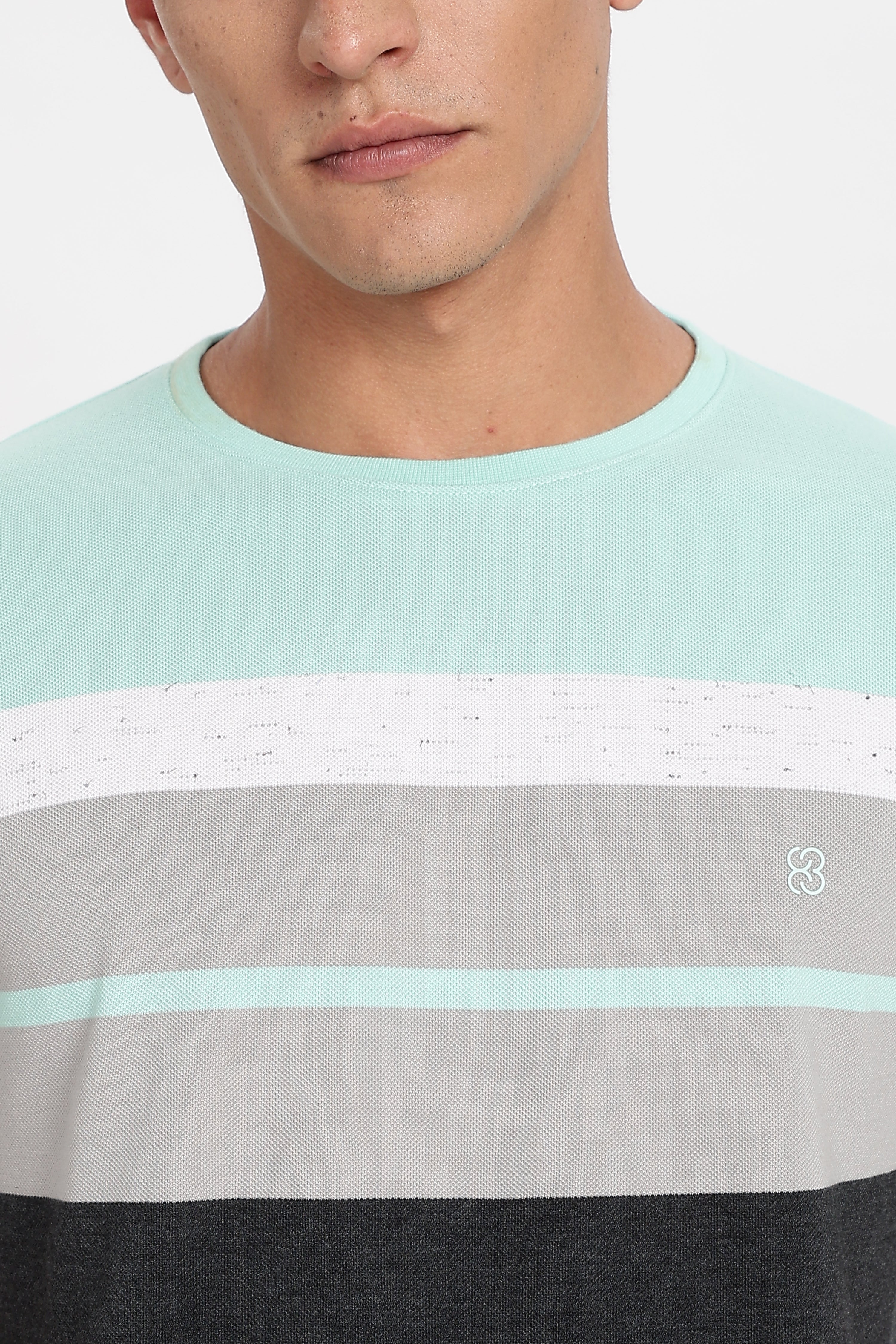 Color Hunt Men's Mint:Grey Slim Fit Striper T-Shirt