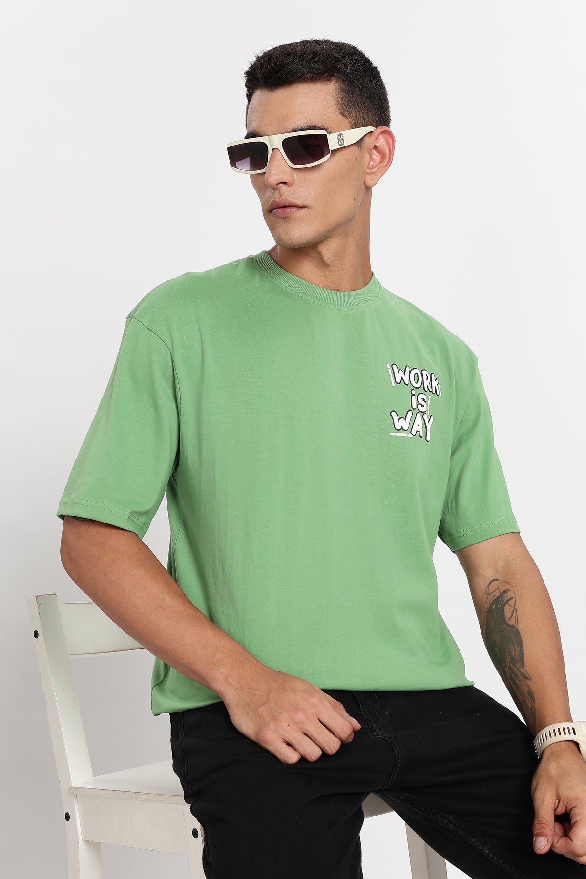 Color Hunt Men's Green Printed Oversize Pure Cotton T-Shirt