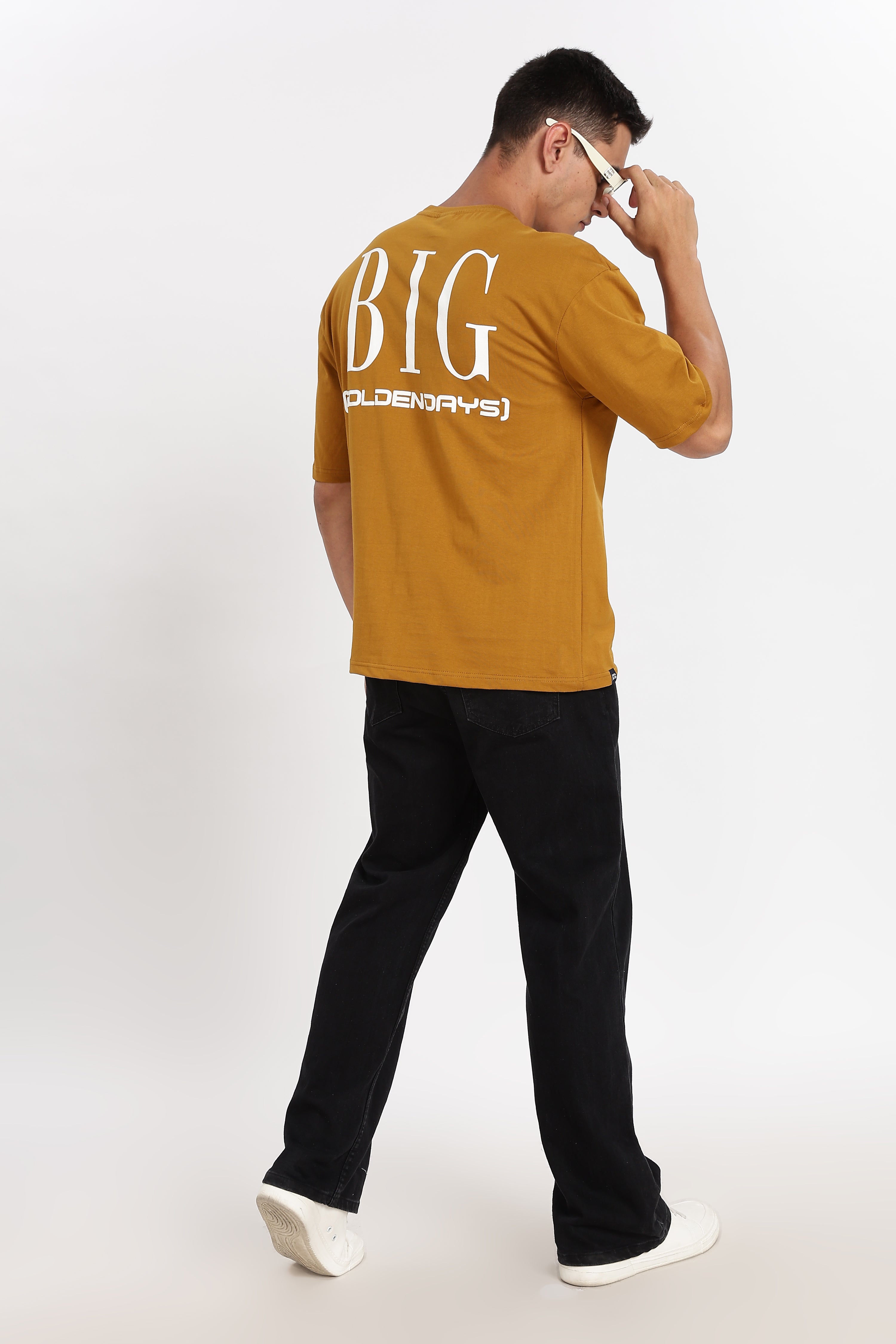 Color Hunt Men's Brown Printed Oversize Pure Cotton T-Shirt