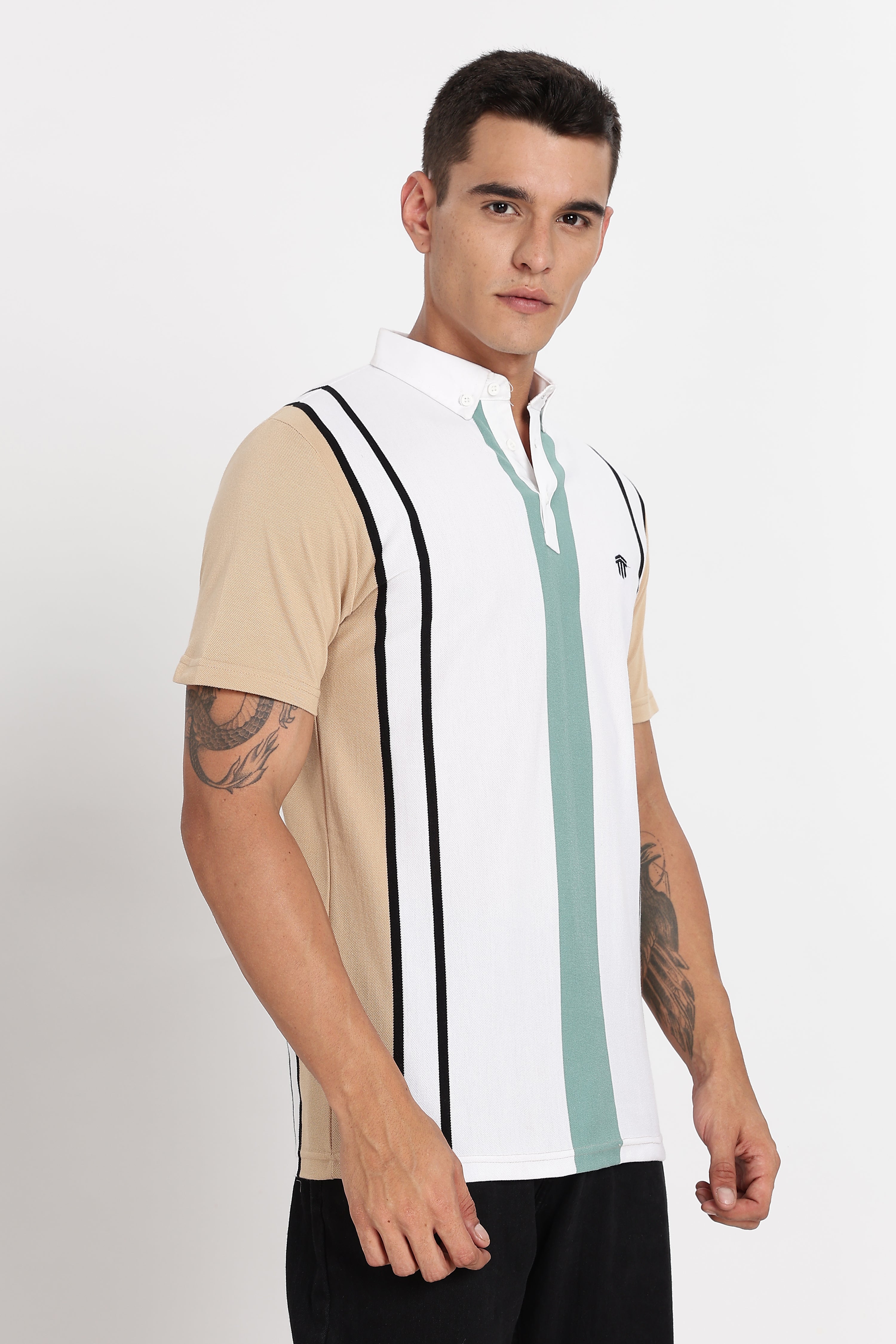 Color Hunt Men's White Striped Slim Fit Polo T-Shirt