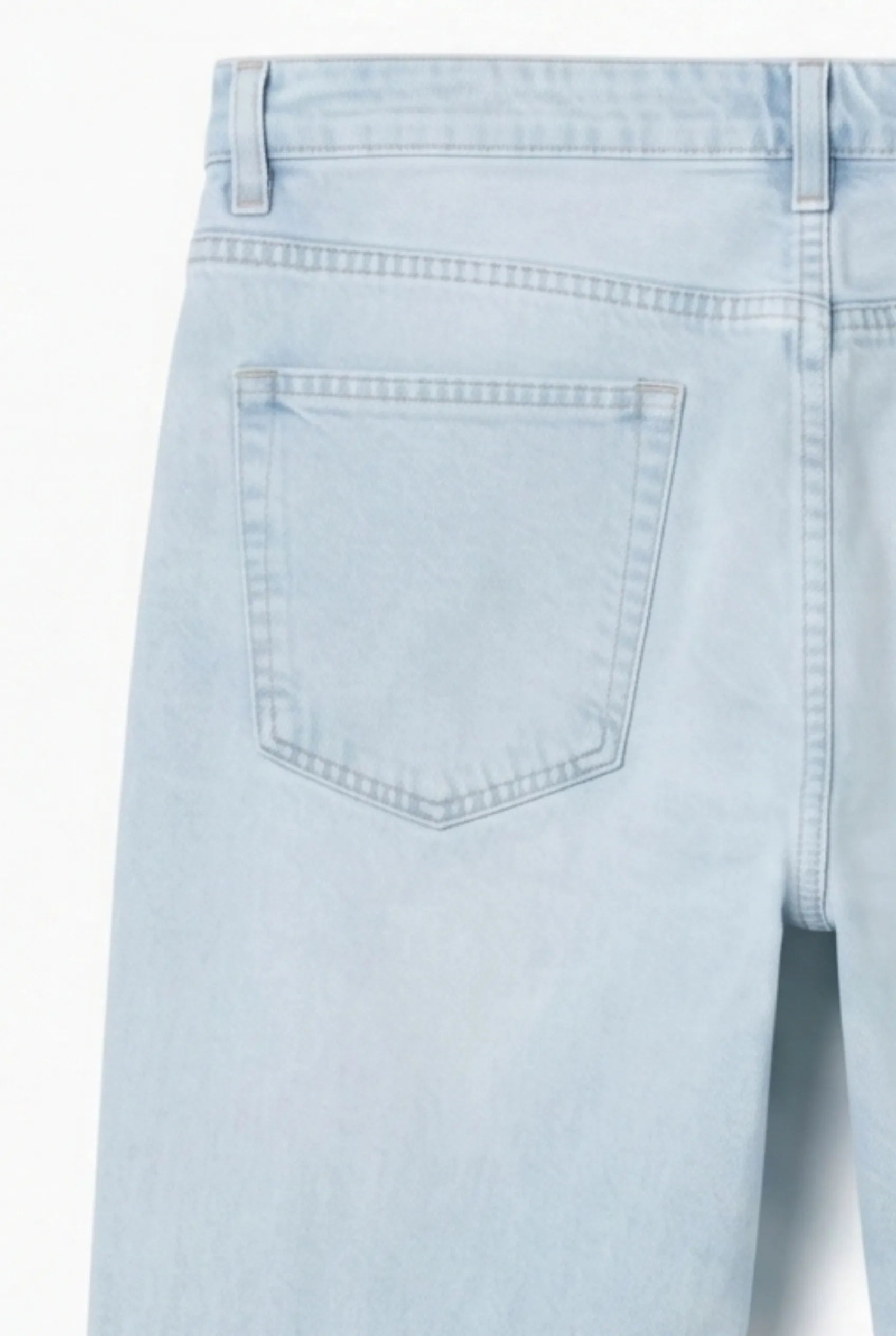Color Hunt Men's Straight Fit Light Blue Jeans