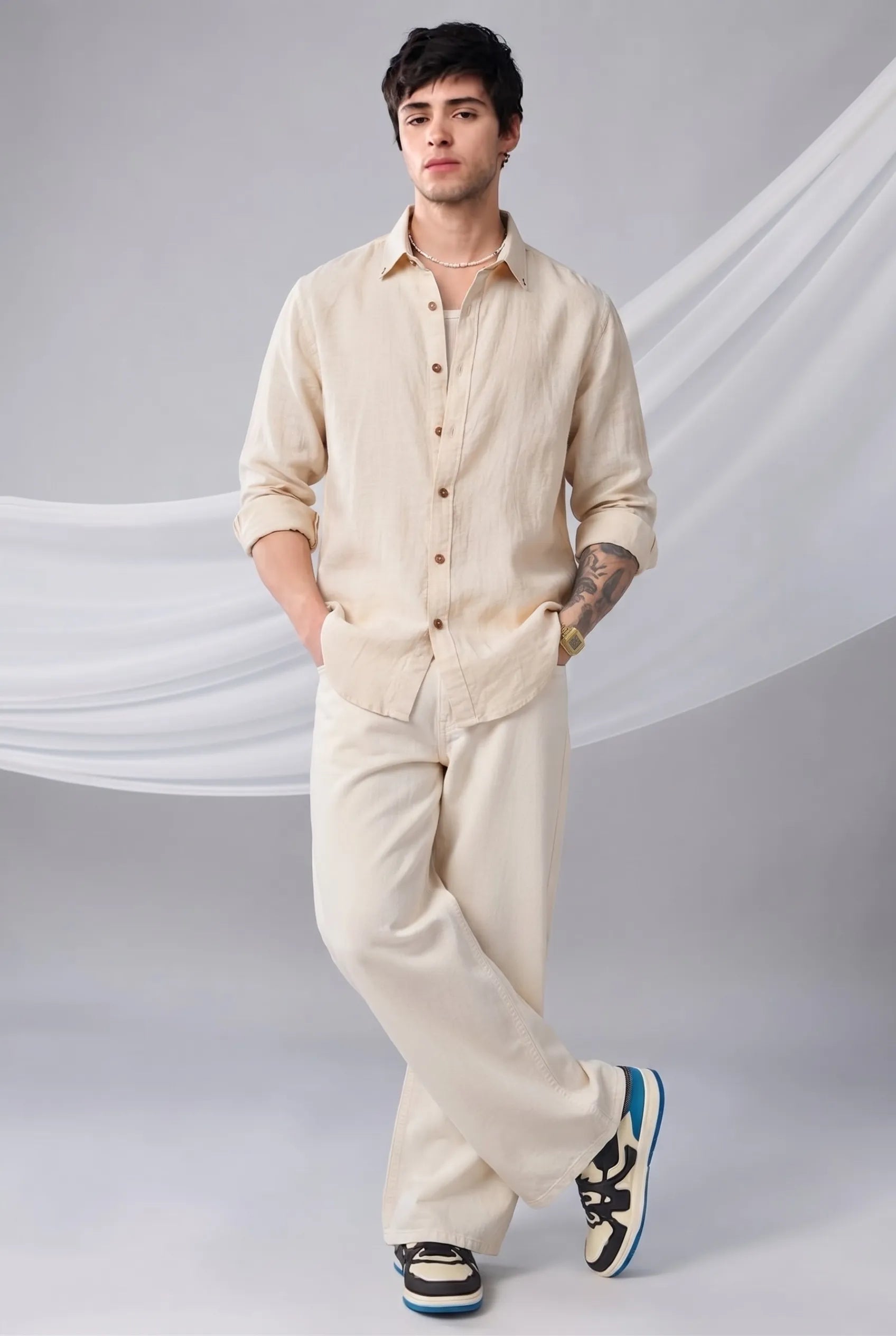 Color Hunt Men's Regular Fit Solid Cream Casual Shirt