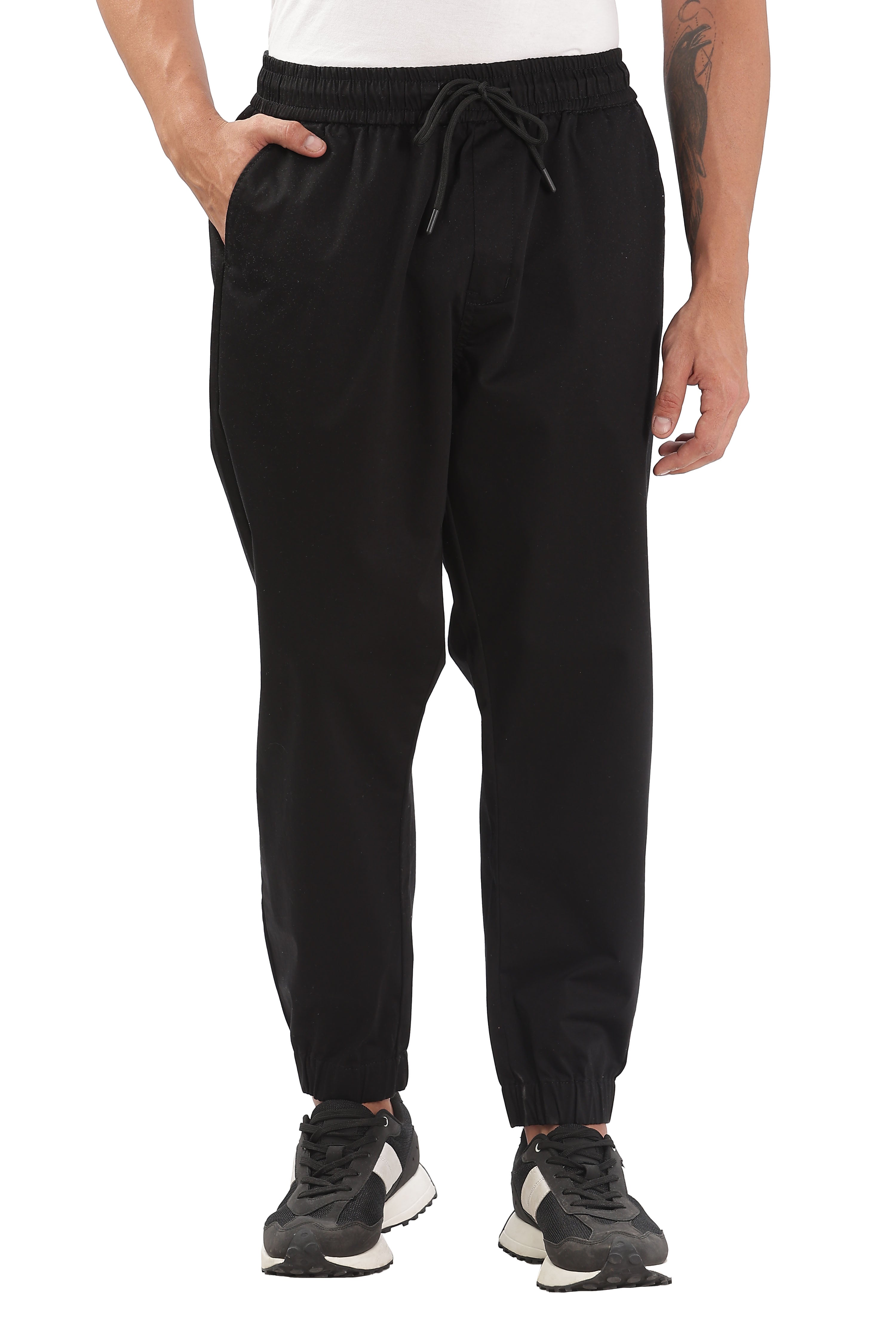 Color Hunt Men's Black Full Length Future Fit Cargo Joggers - Colorhunt