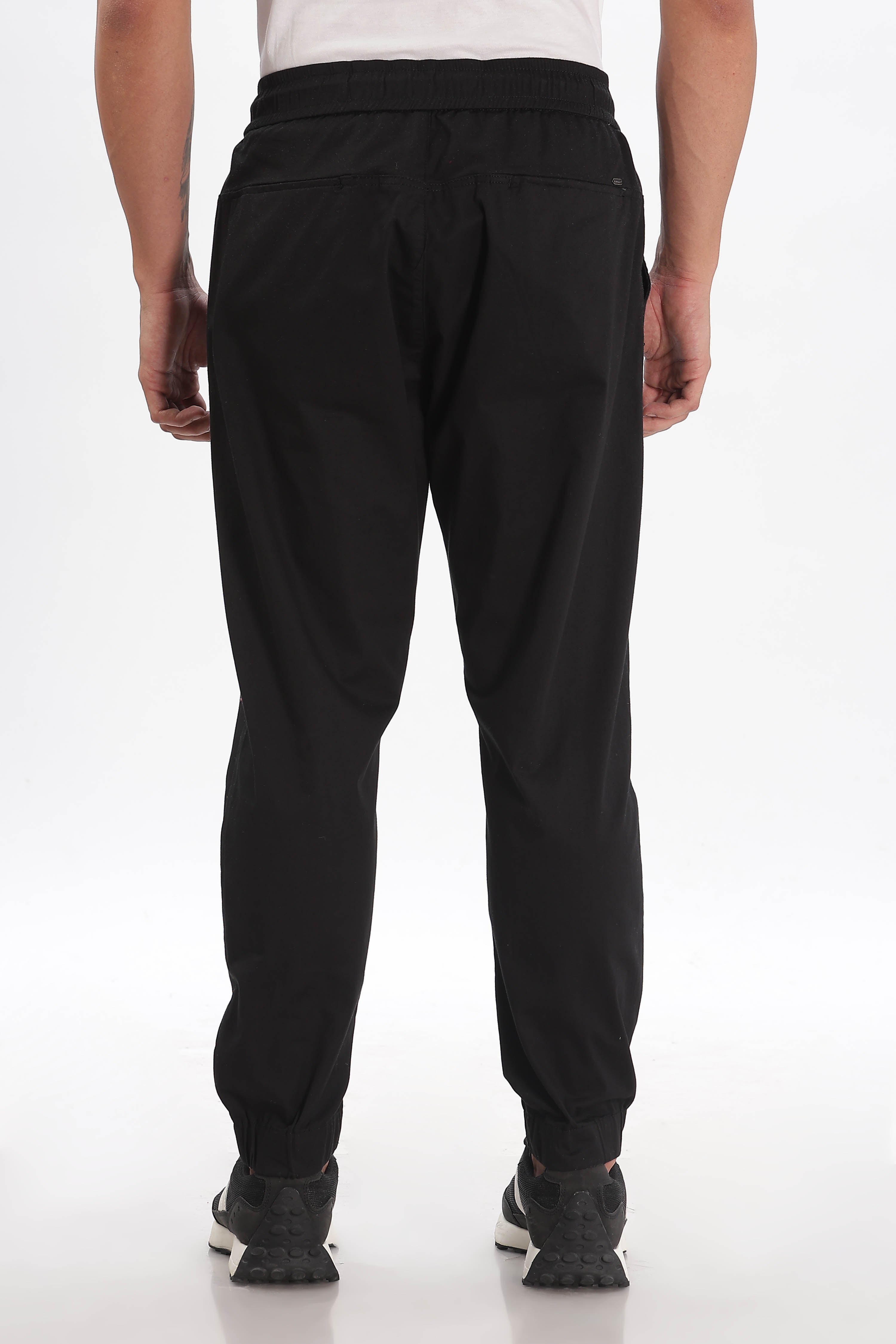 Color Hunt Men's Black Full Length Future Fit Cargo Joggers - Colorhunt