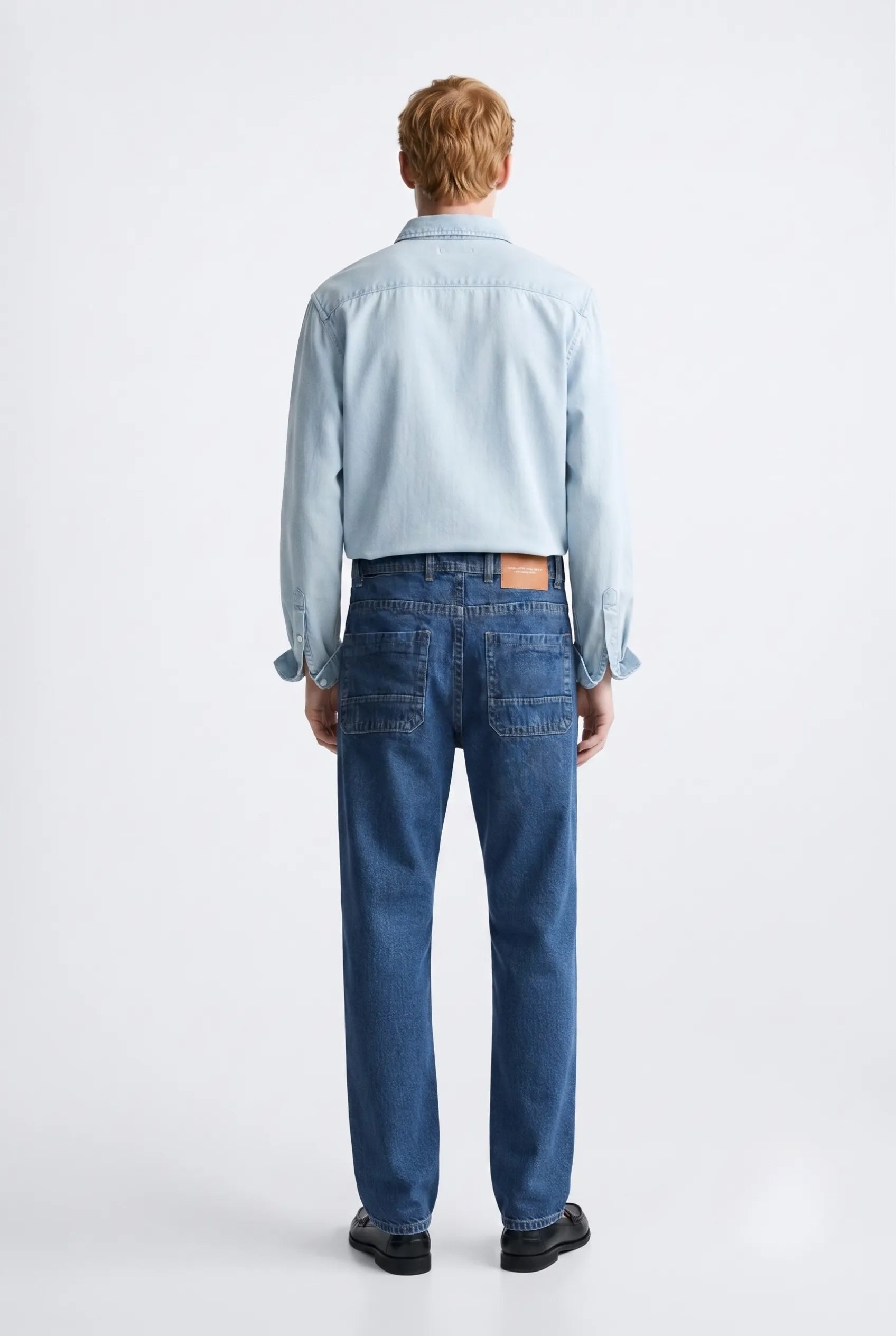 Color Hunt Men's Straight Fit Blue Jeans