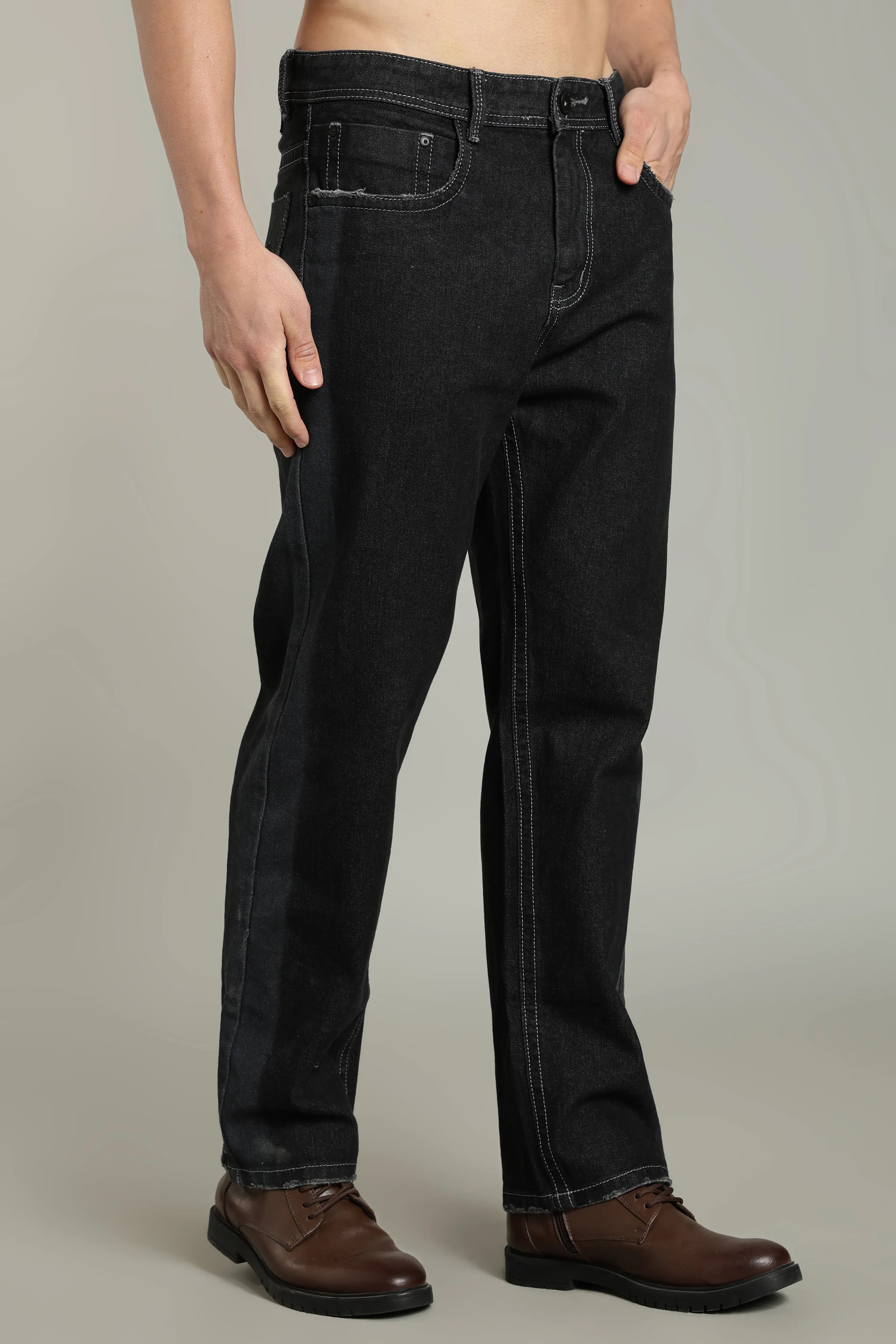Color Hunt Straight Fit Men Black Jeans