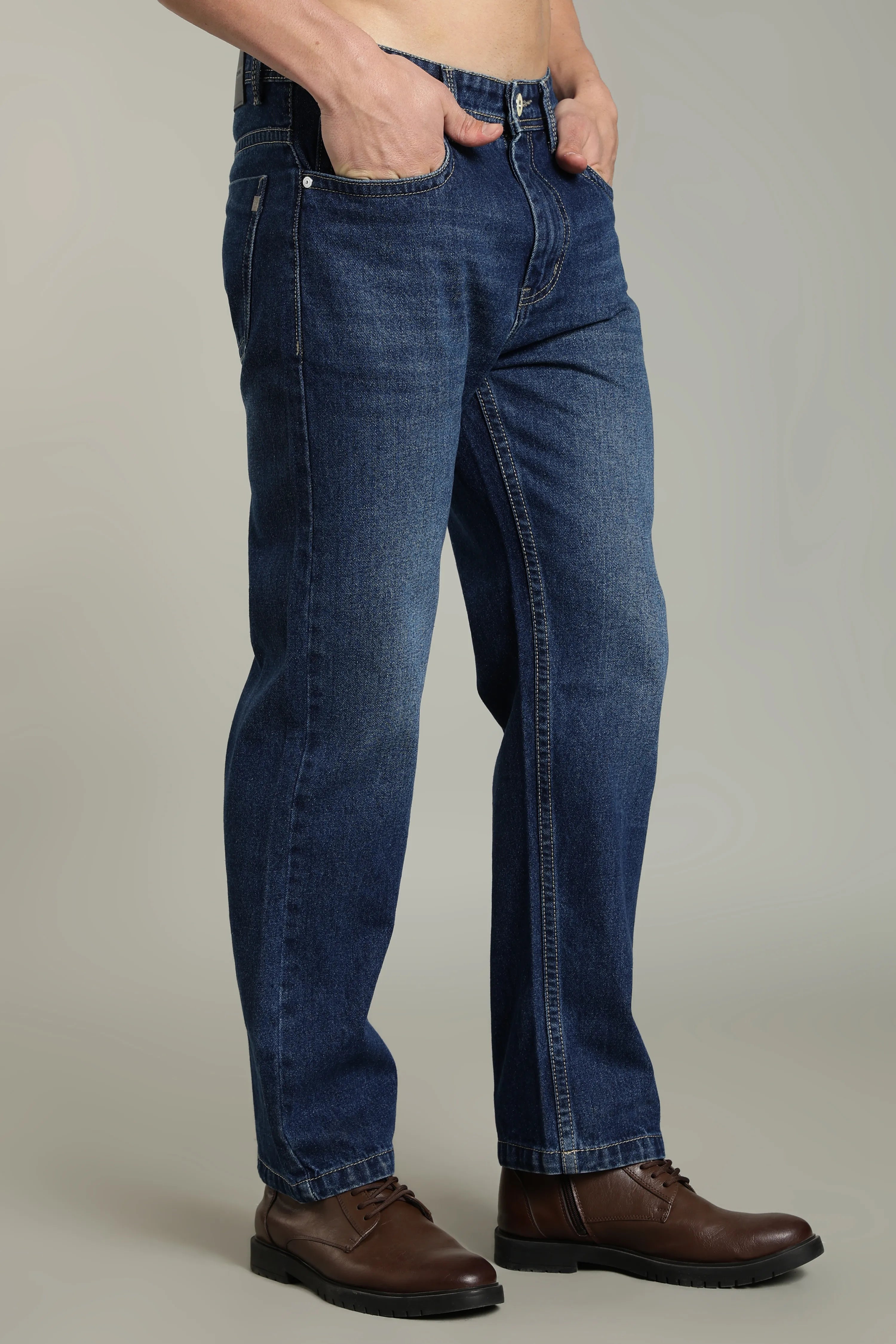 Color Hunt Straight Fit Men Blue Jeans