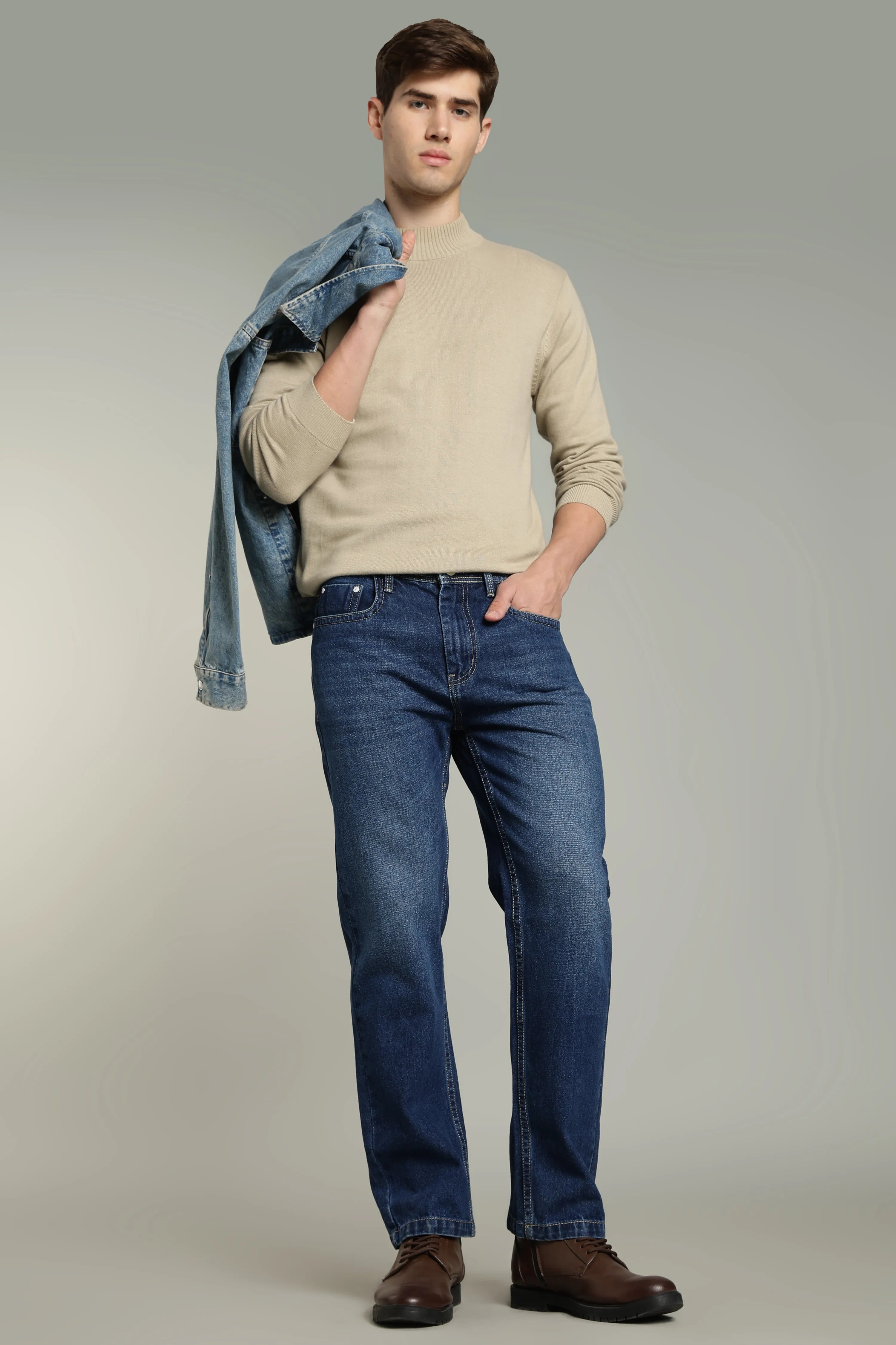Color Hunt Straight Fit Men Blue Jeans
