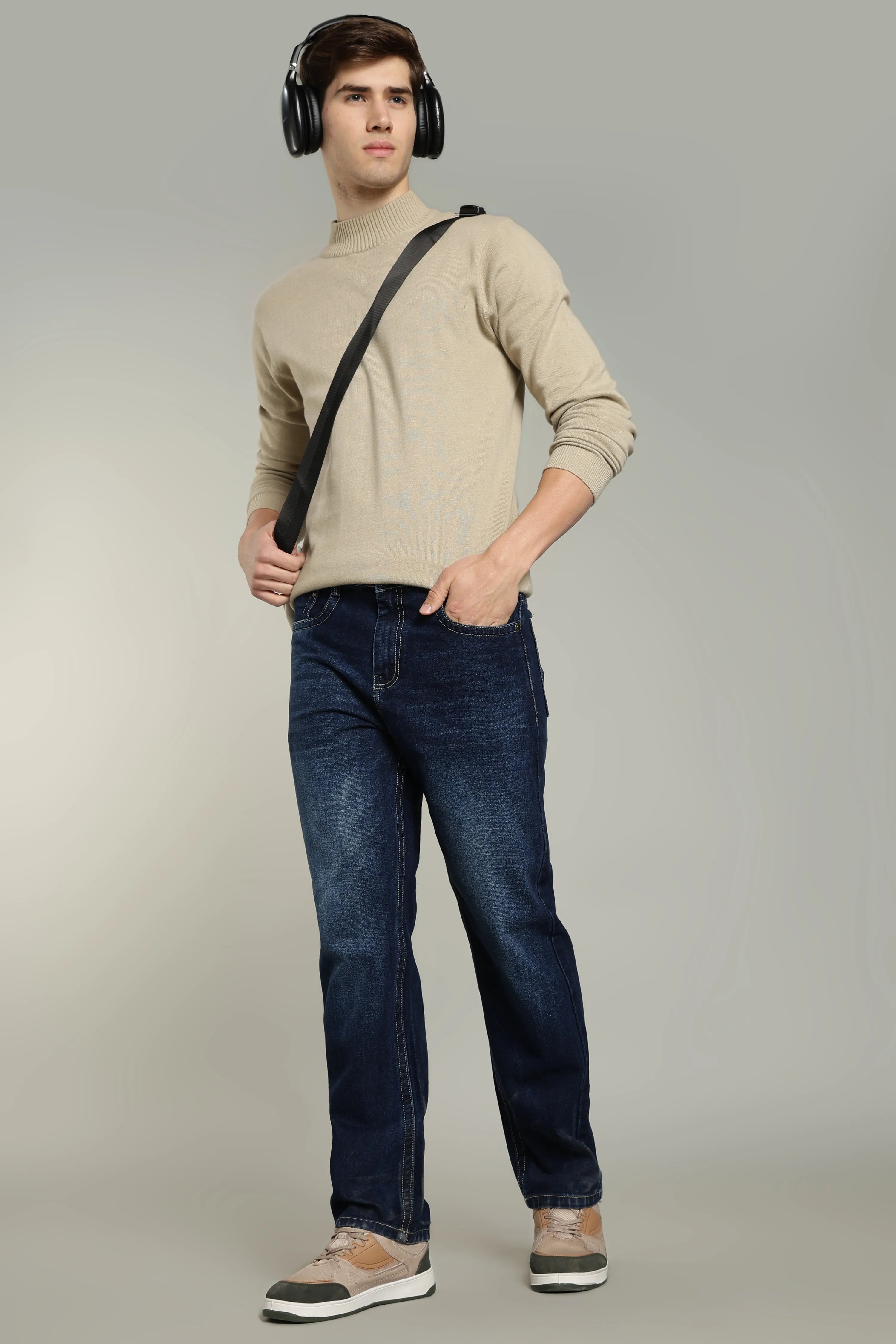 Color Hunt Straight Fit Men Dark Blue Jeans