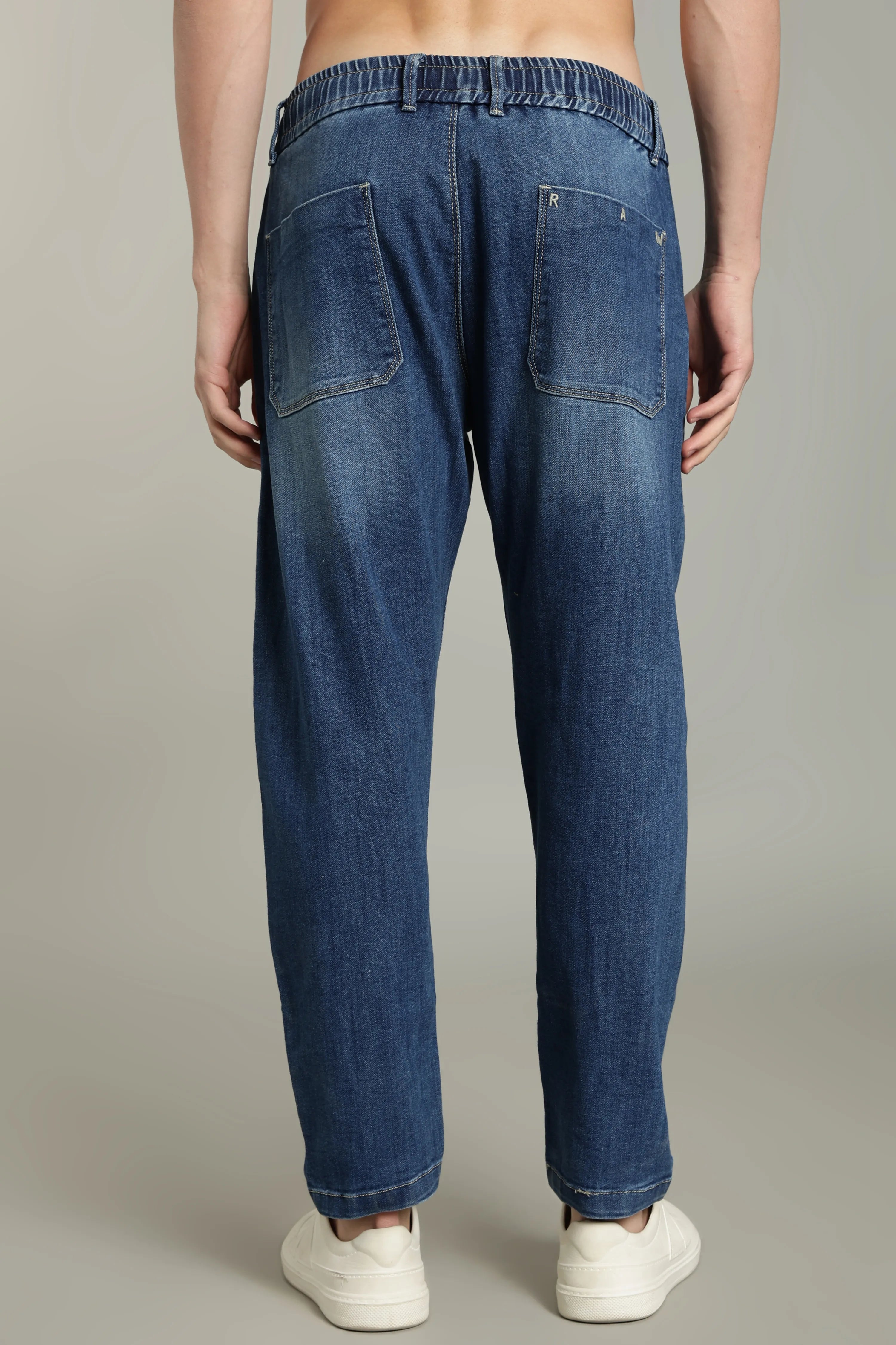 Color Hunt Relaxed Fit Men Blue Jeans