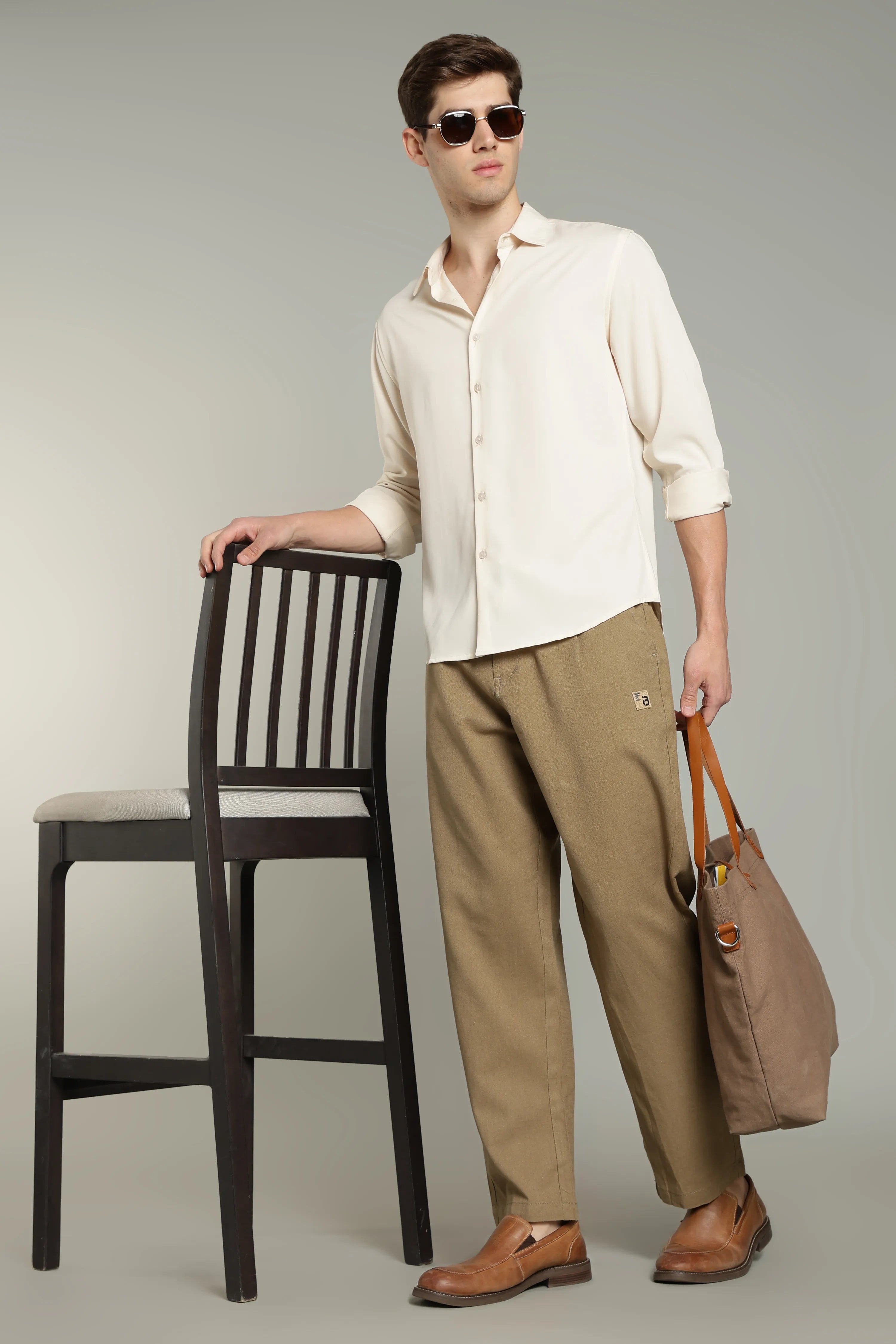 Color Hunt Straight Fit Men Brown Trousers