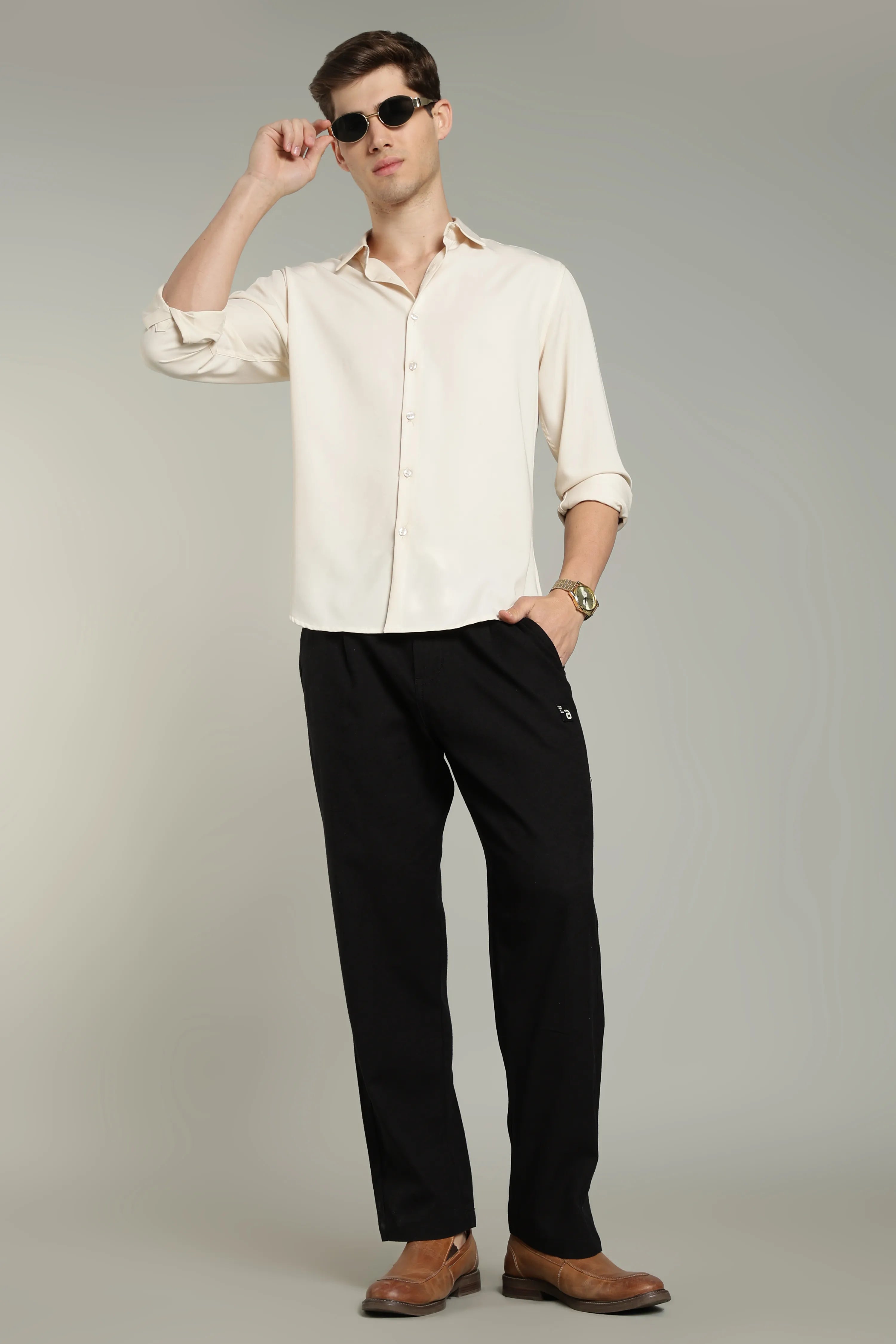 Color Hunt Straight Fit Men Black Trousers