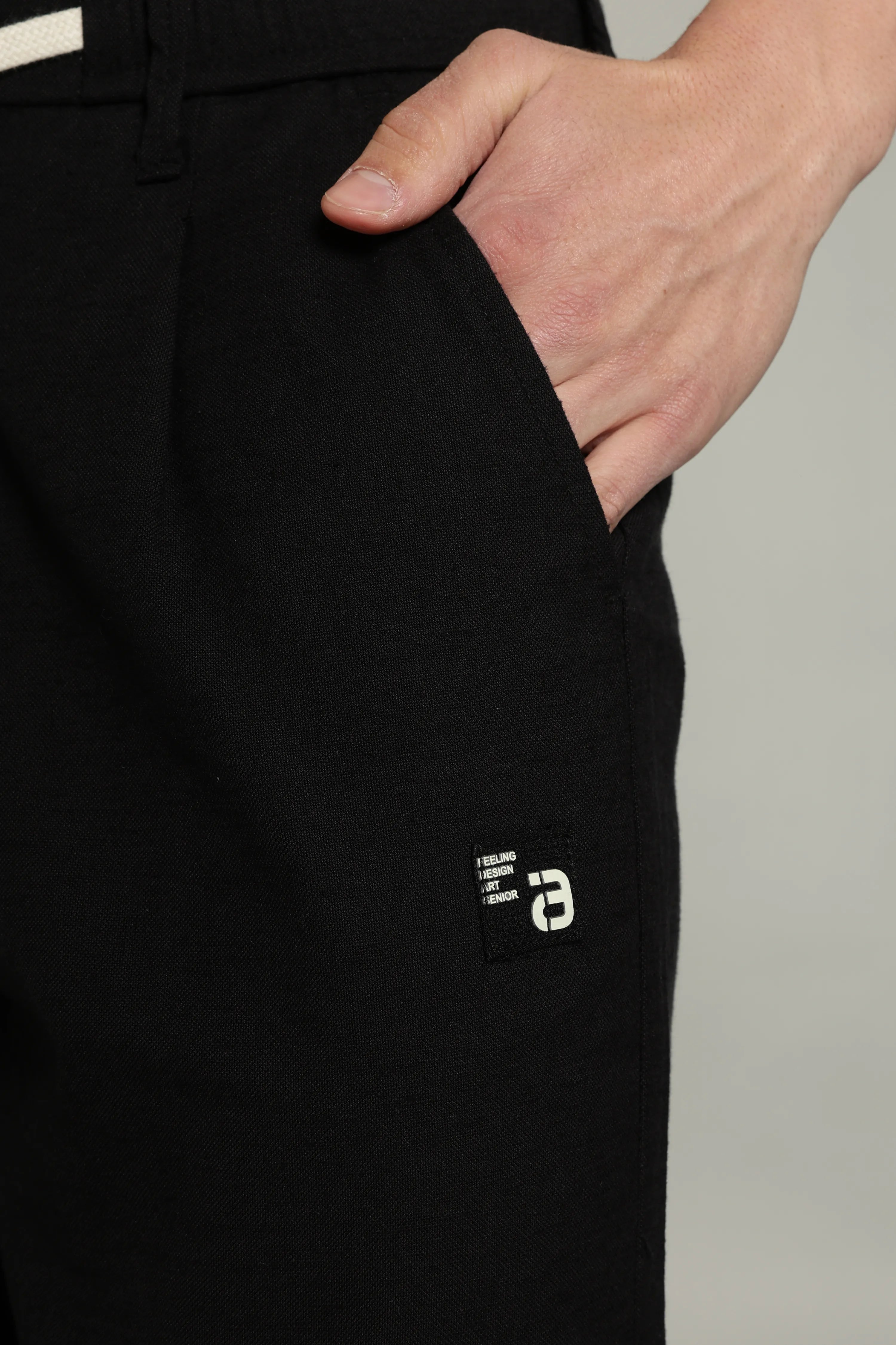 Color Hunt Straight Fit Men Black Trousers