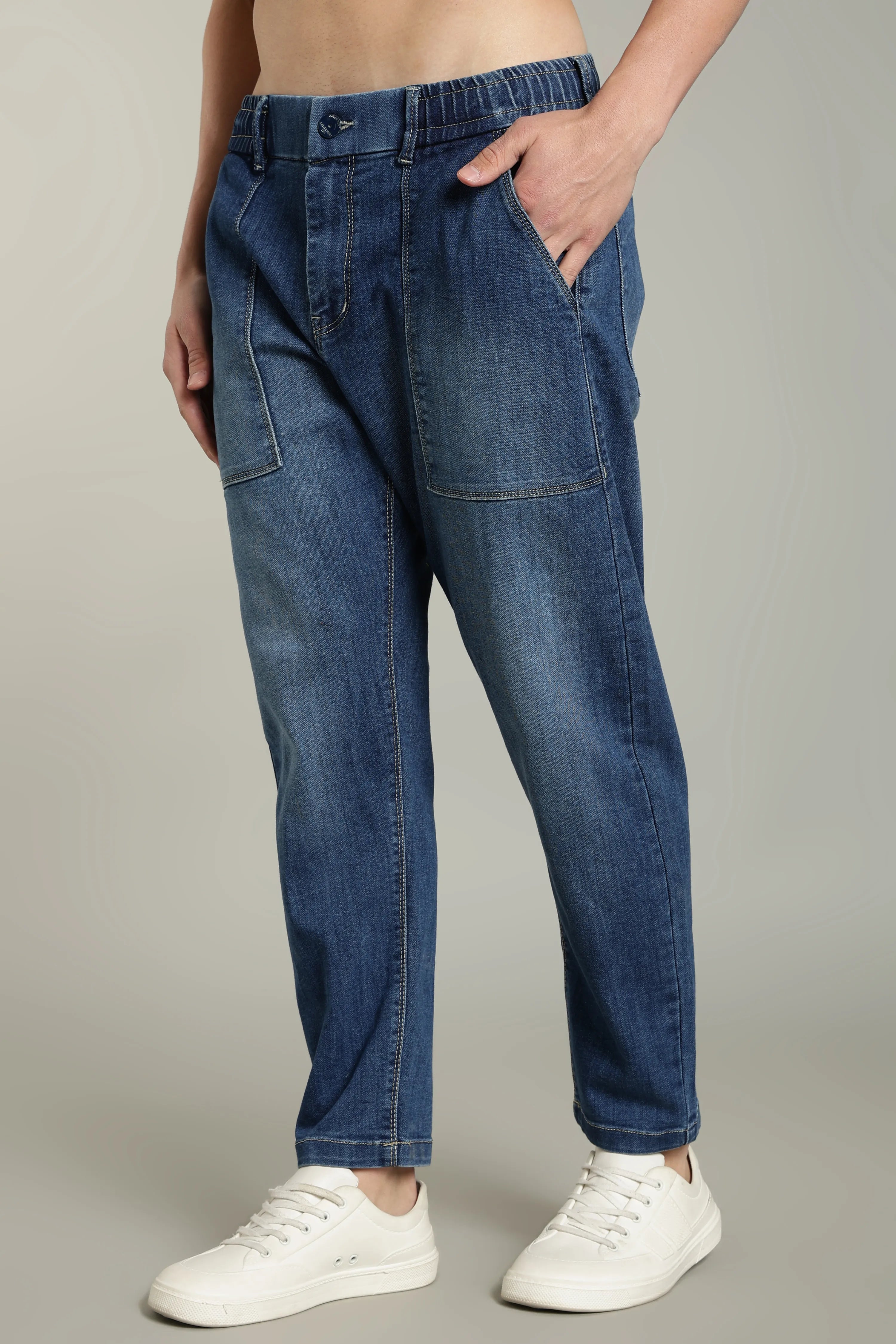 Color Hunt Relaxed Fit Men Blue Jeans